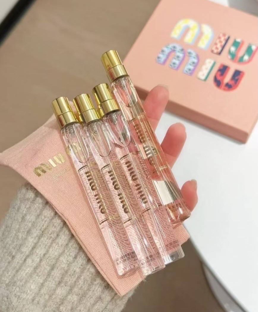 Miu Miu香水禮盒10ml*4