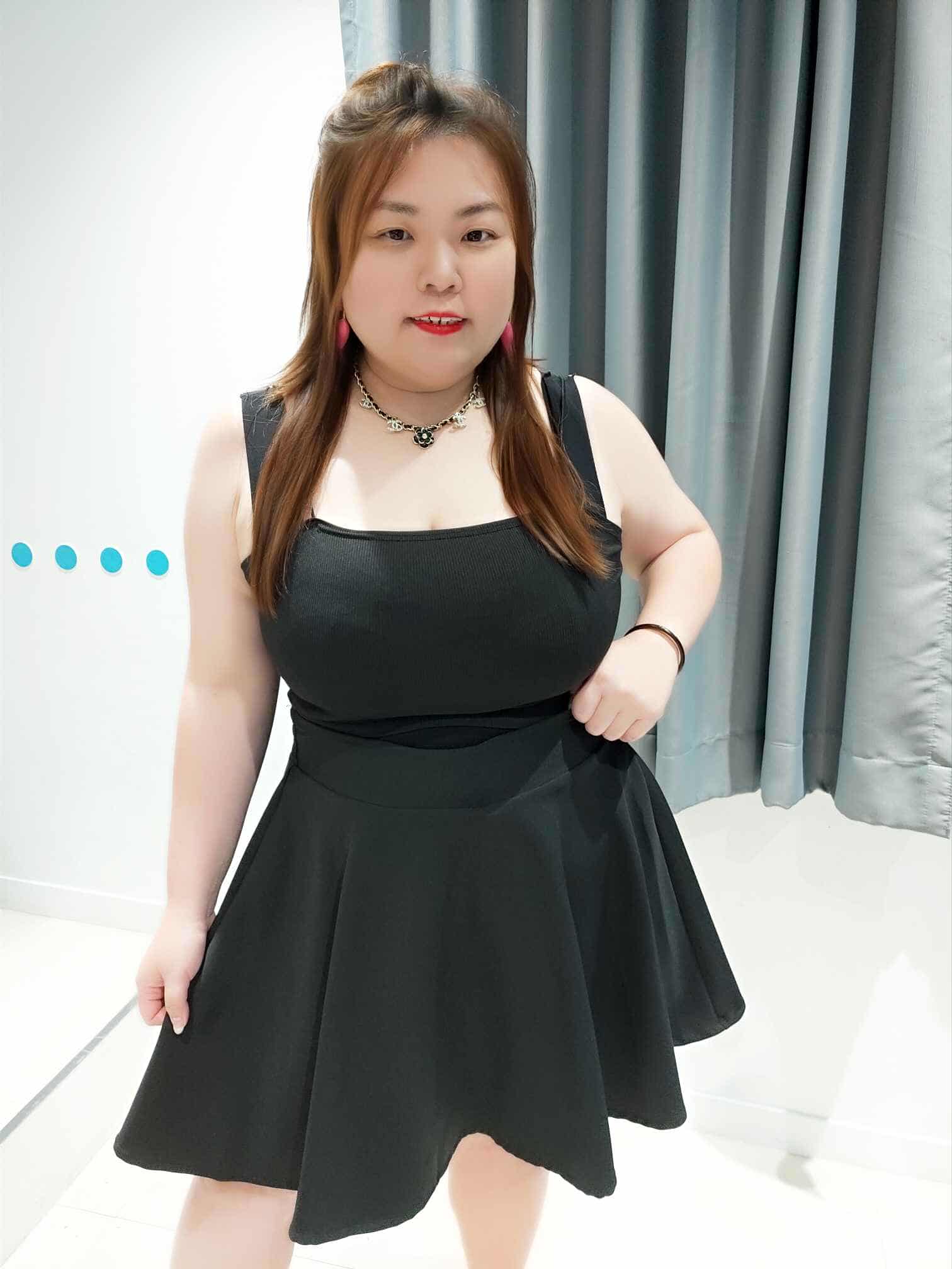 DSE09  伞型设计裤裙