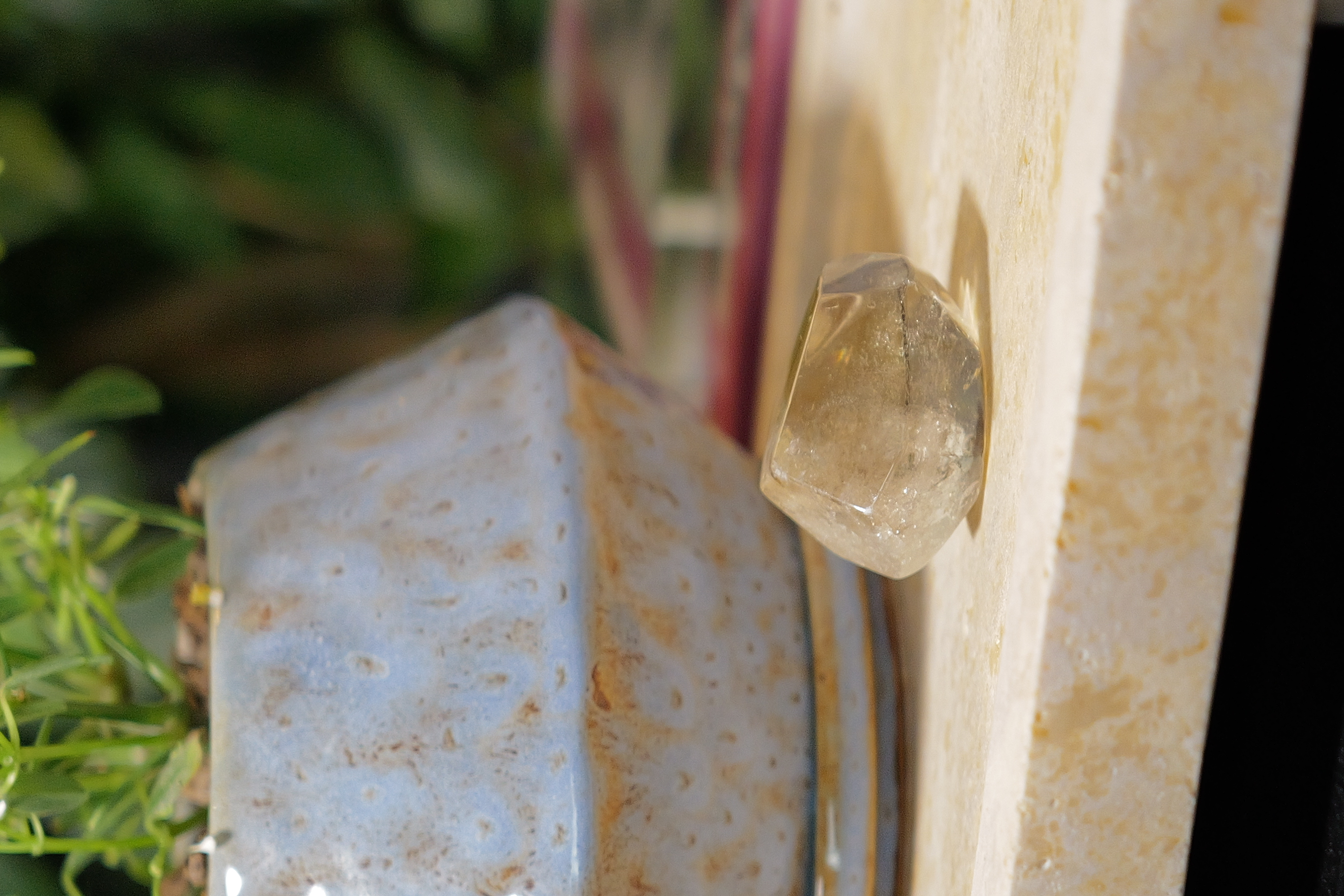  ༒ 4.2cm淡黃晶粒༒ CI*1075HJ8GA5-RA1*2TJ