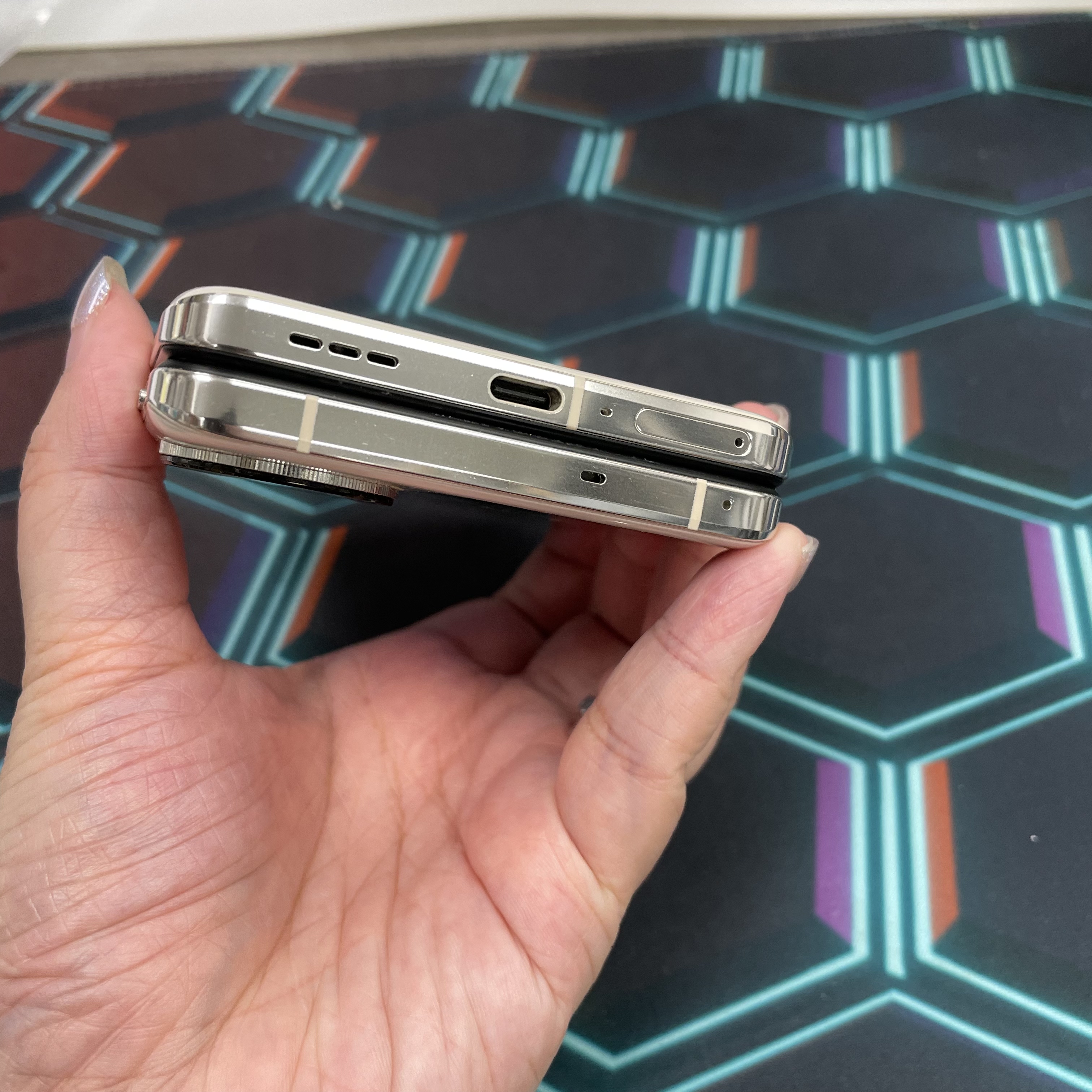 *7514 Oppo Find N3 Flip 完美機 12+256GB 白色 white