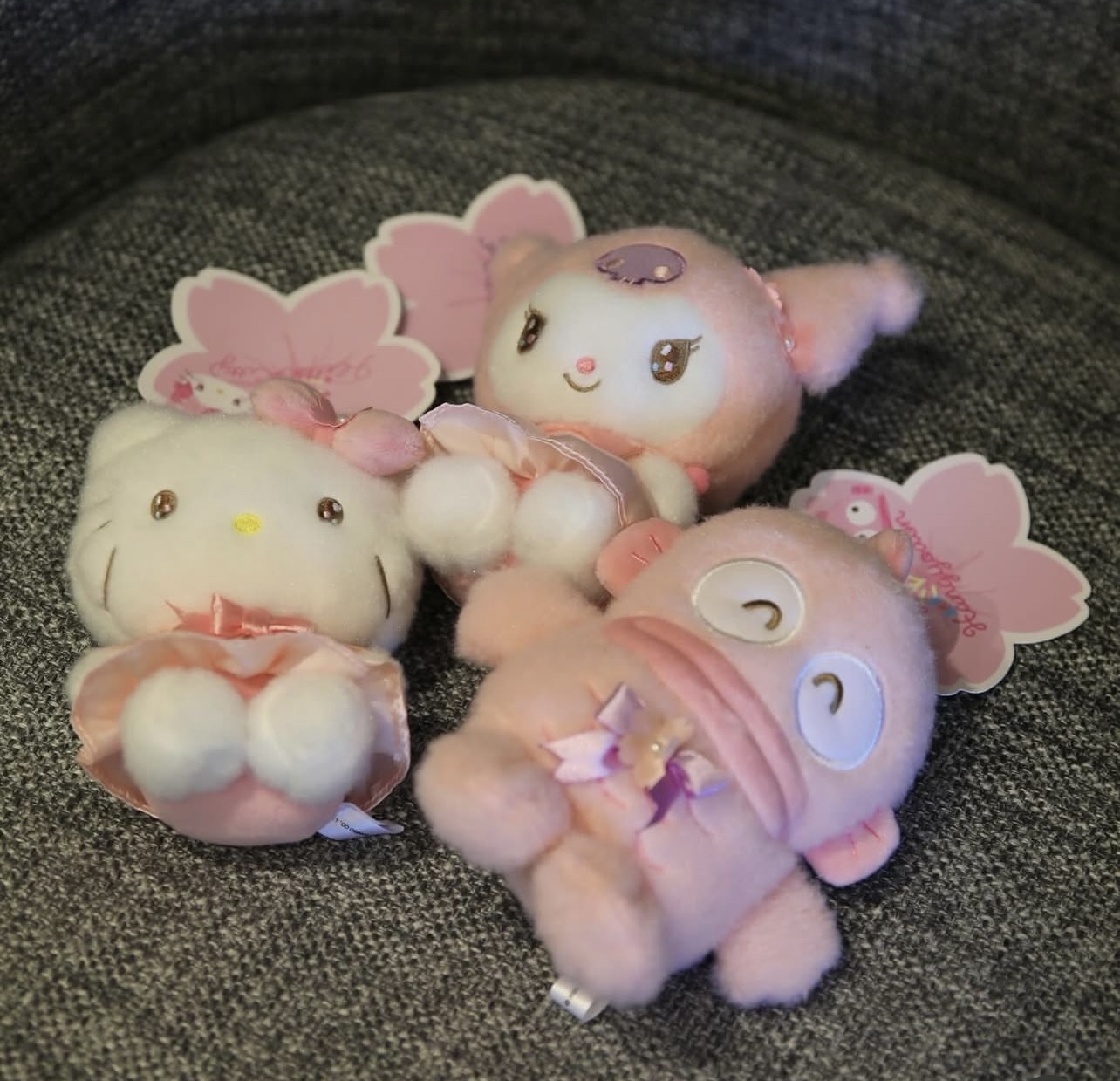 （約4月下旬到貨）🇹🇼台灣超商高雄限定Sanrio 櫻花季節公仔吊飾💕