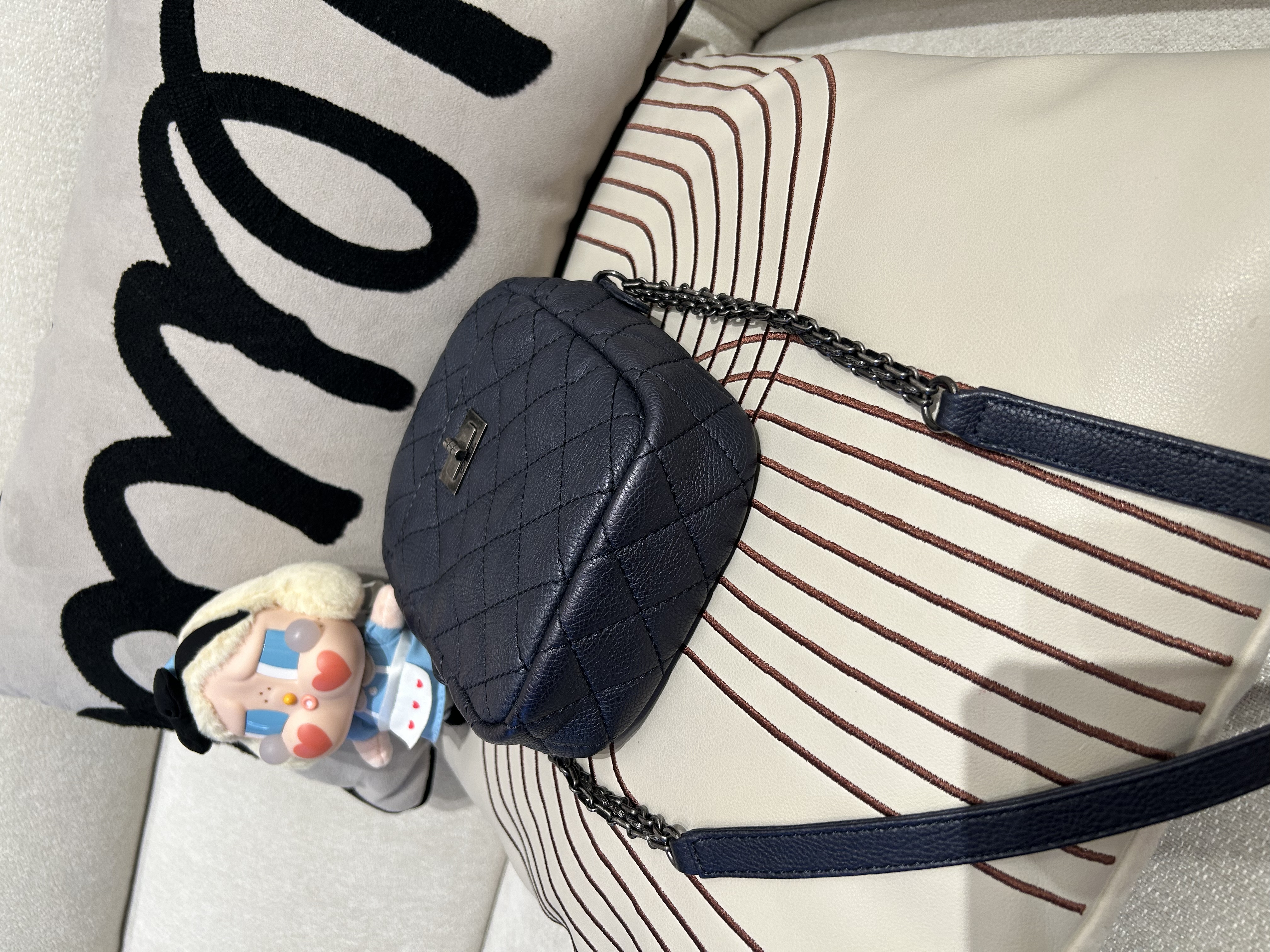 CHANEL 2.55 CROSSBODY BAG 牛皮 100%Authentic,95%new ✅22貼✅dust bag 