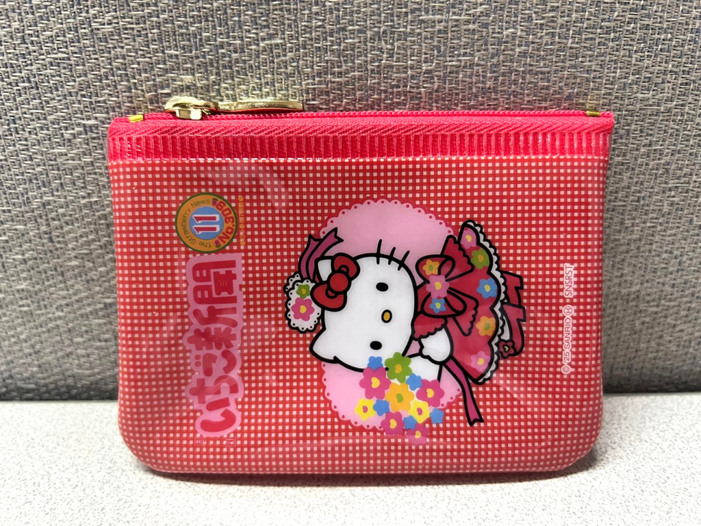 🎌日本直送🎌草莓新聞Hello Kitty迷你 收納包 散子包 卡包 
