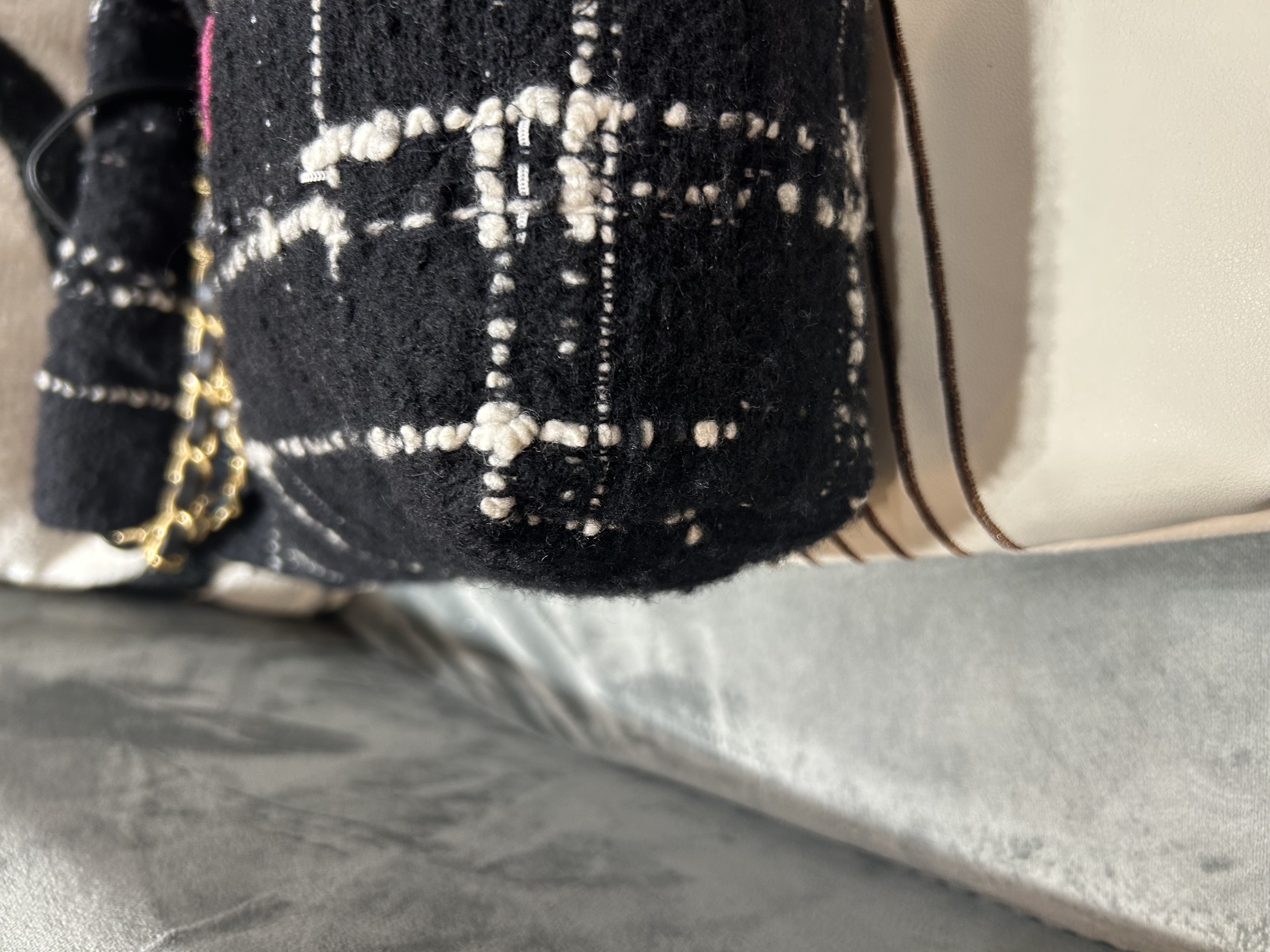 Chanel 22 bag tweed 限量特別版 ,100%Authentic ,全新 ✅晶片✅pouch袋✅塵袋 