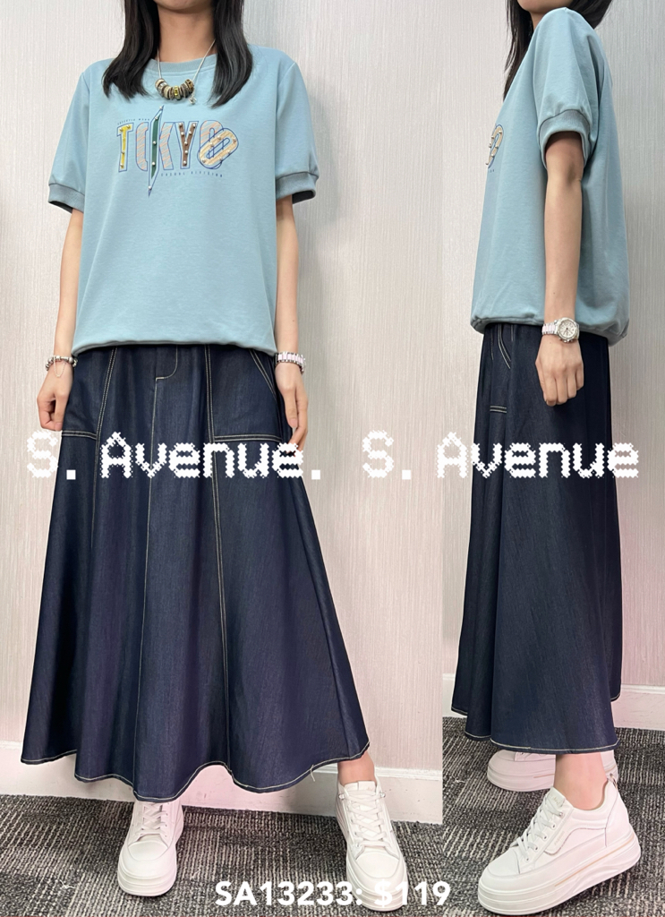 SA13233: 短袖英文字靚tee