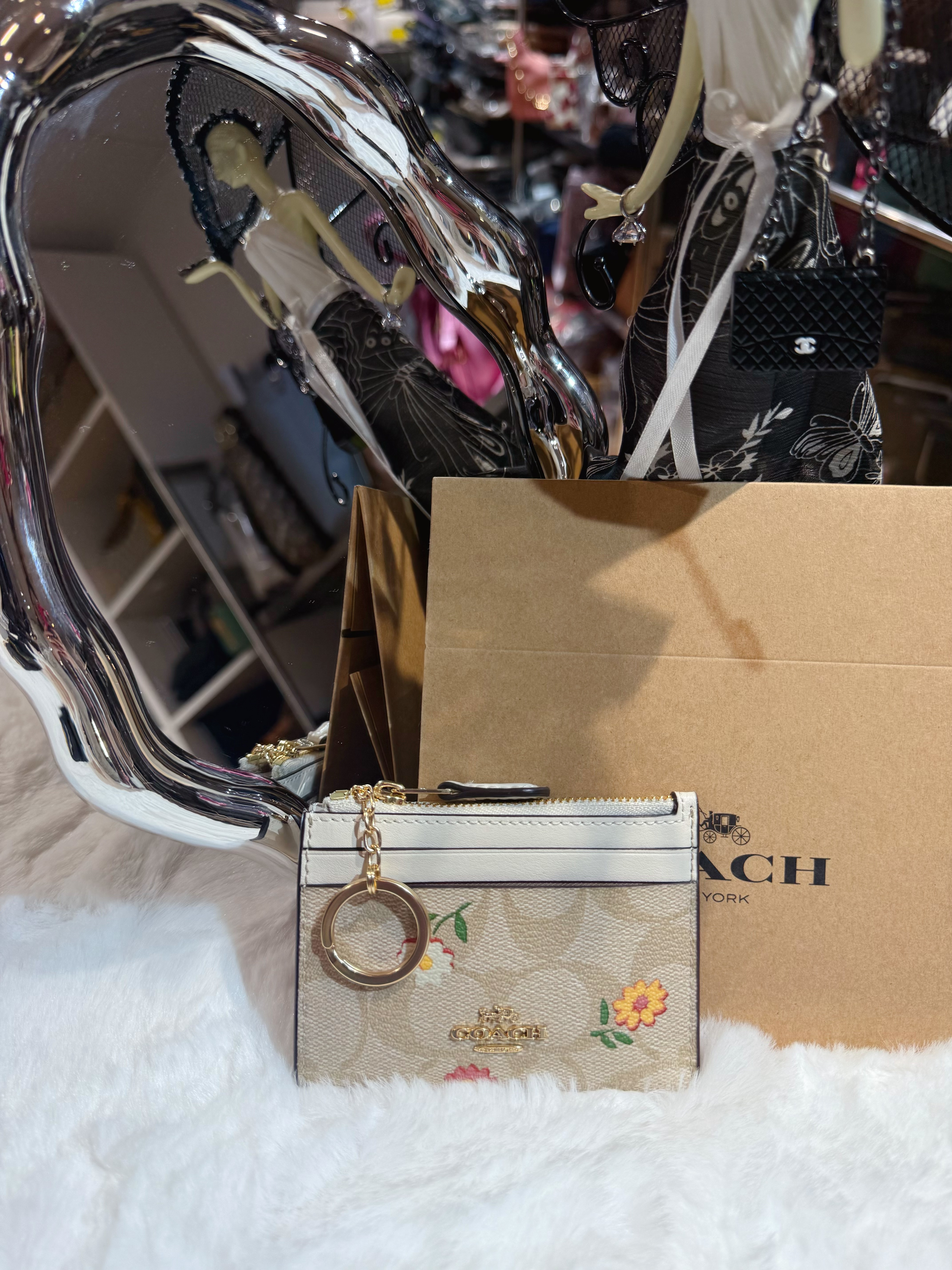 Coach card coin case white/m/floral