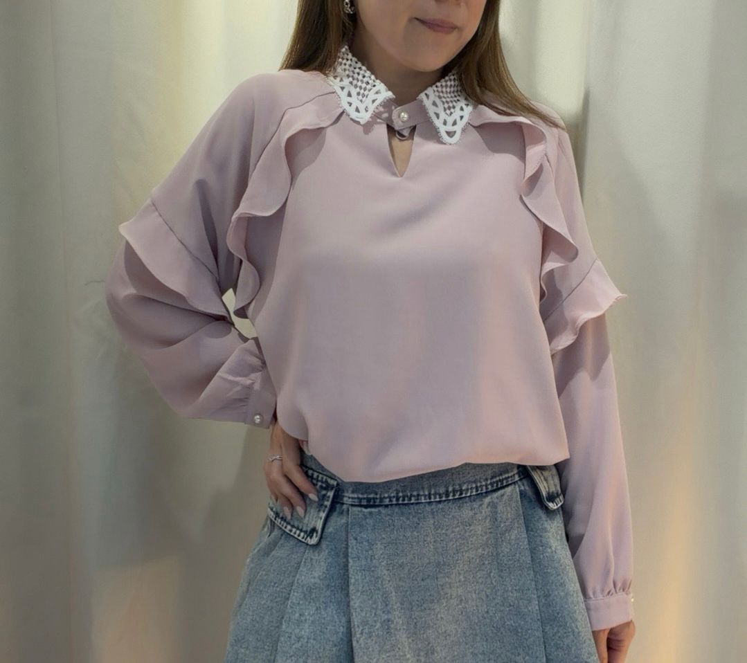 蕾絲領荷葉邊長袖襯衫