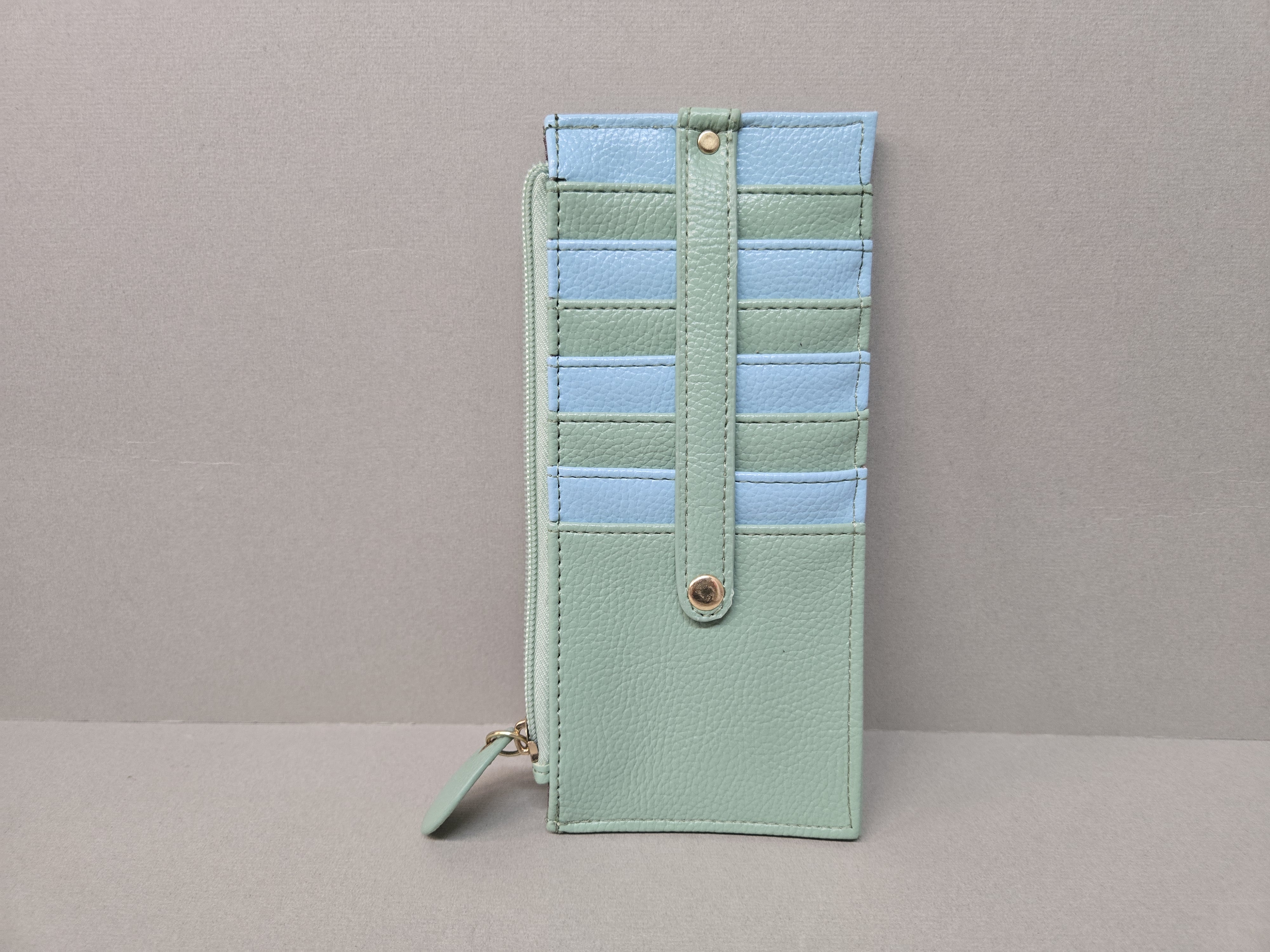 淺綠色淺藍色刺繡貓咪咭套及銀包兩用