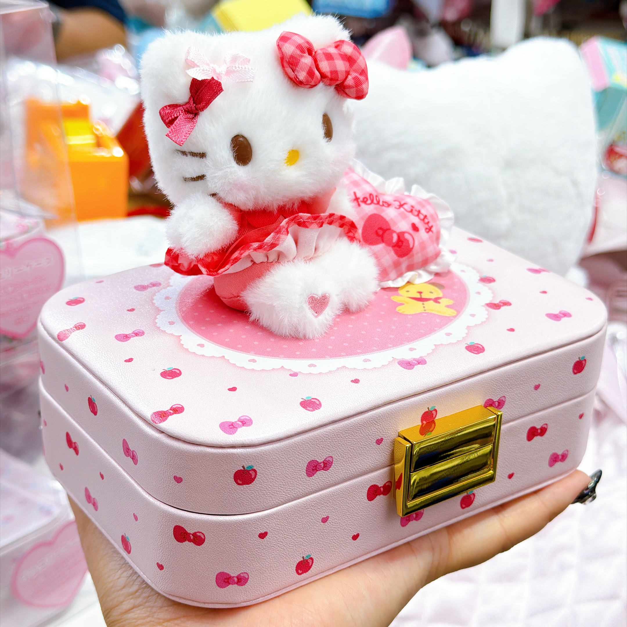 日本直送Kitty Melody肉桂狗marrincream 雙層首飾箱 禮，送禮一流