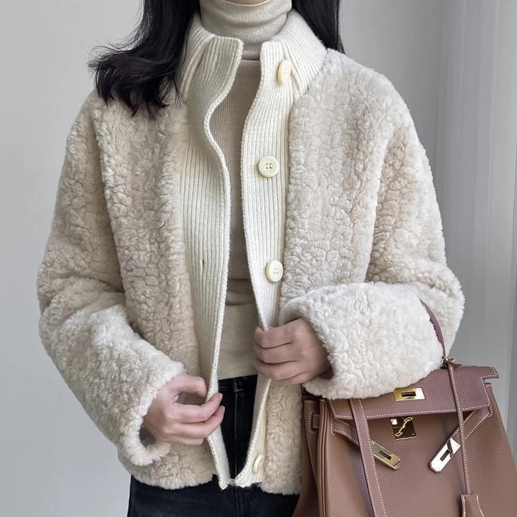 拼冷羊羔毛外套