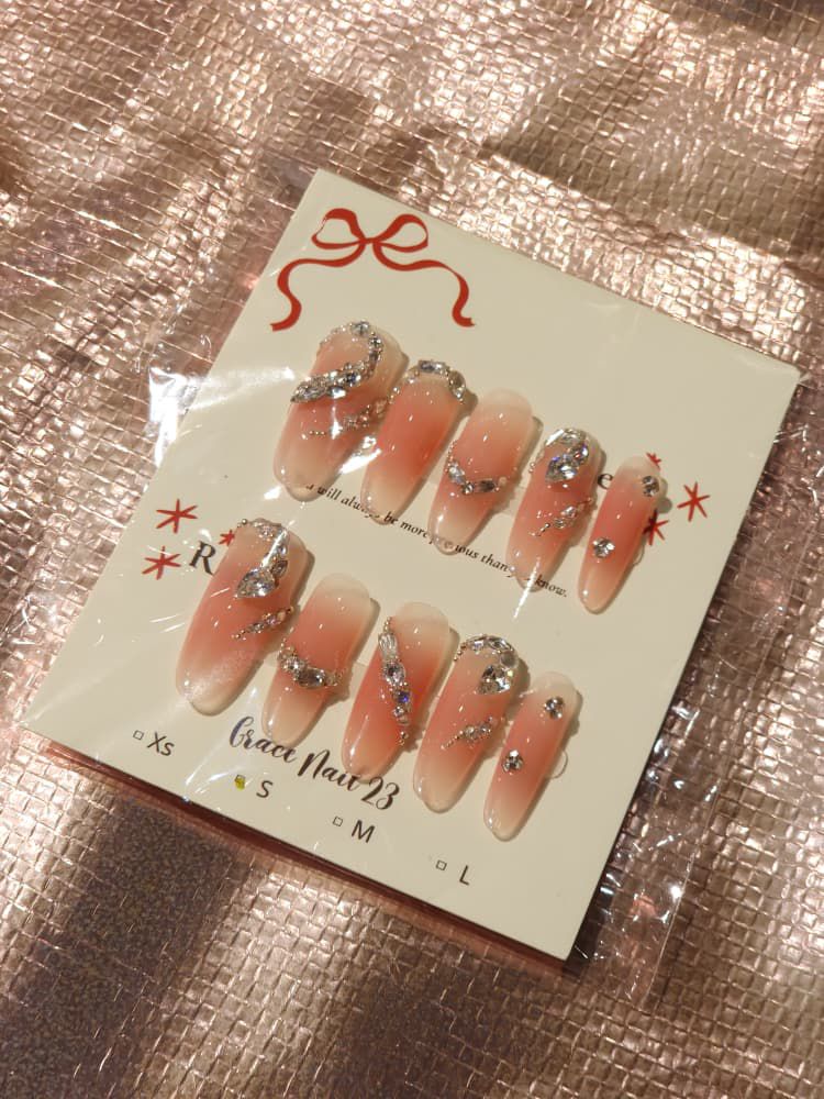 Zircon Serpent Handcrafted Press-On Nails Size S