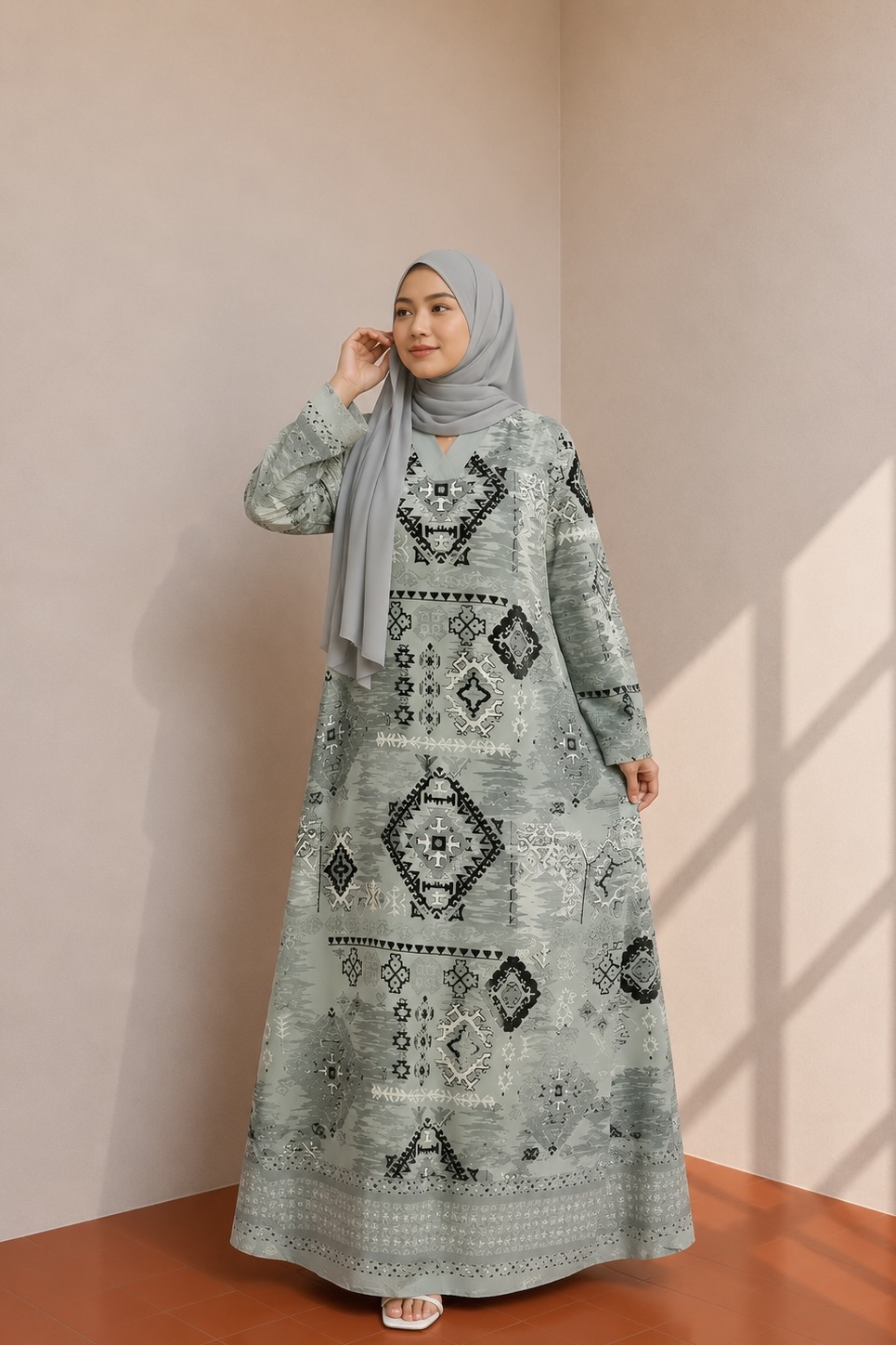 KENCANA in Grey