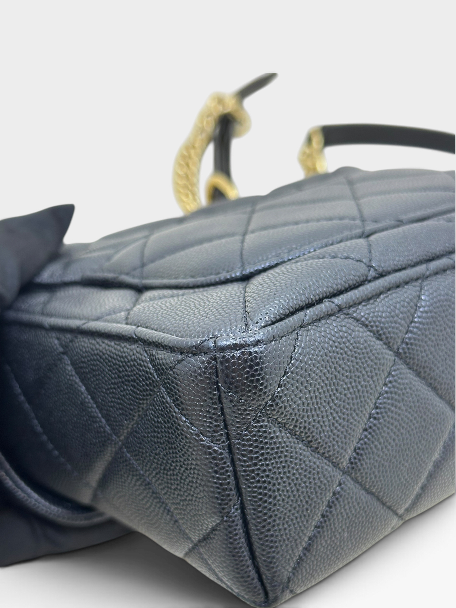Pre-Owned CHANEL 23C Vanity Flap Bag with Handle / Product Code: K090404