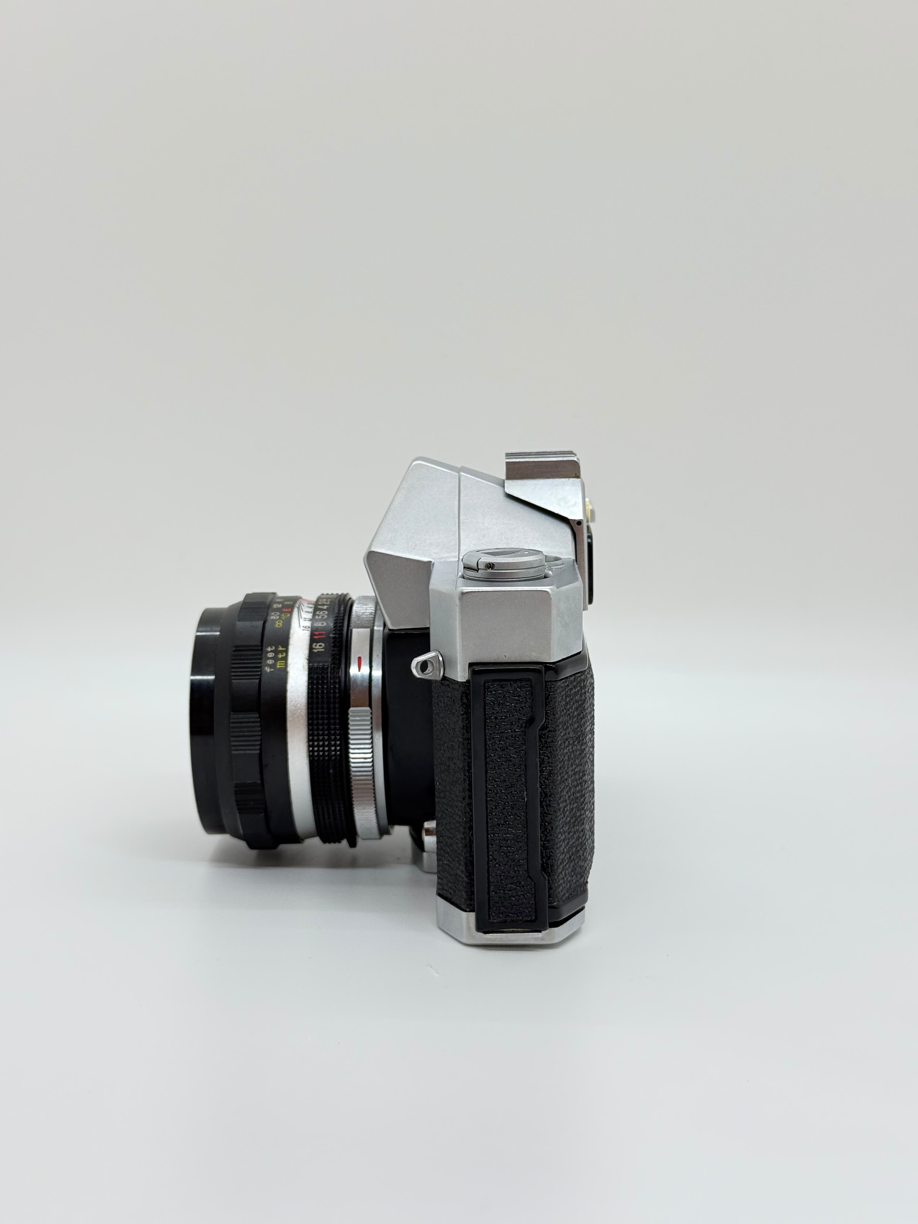 PETRI VI 55mm f/1.8 Lens 菲林單反相機 連鏡頭