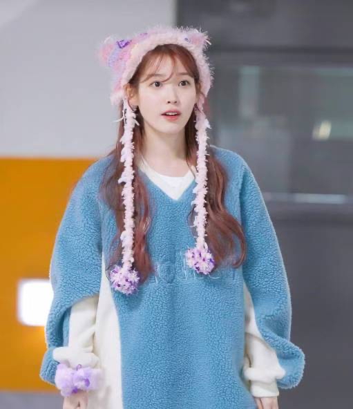 已售罄❌Iu同款 Brother Unisex毛毛Hoodie （七色）