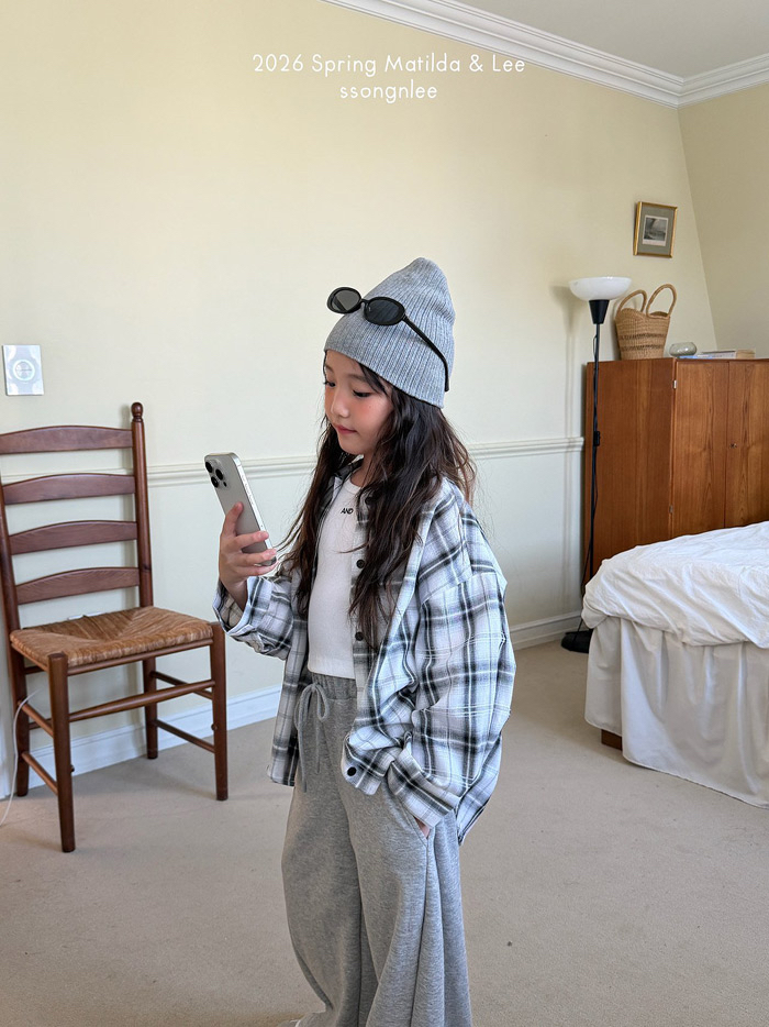 🇰🇷Matilda&Lee shirt