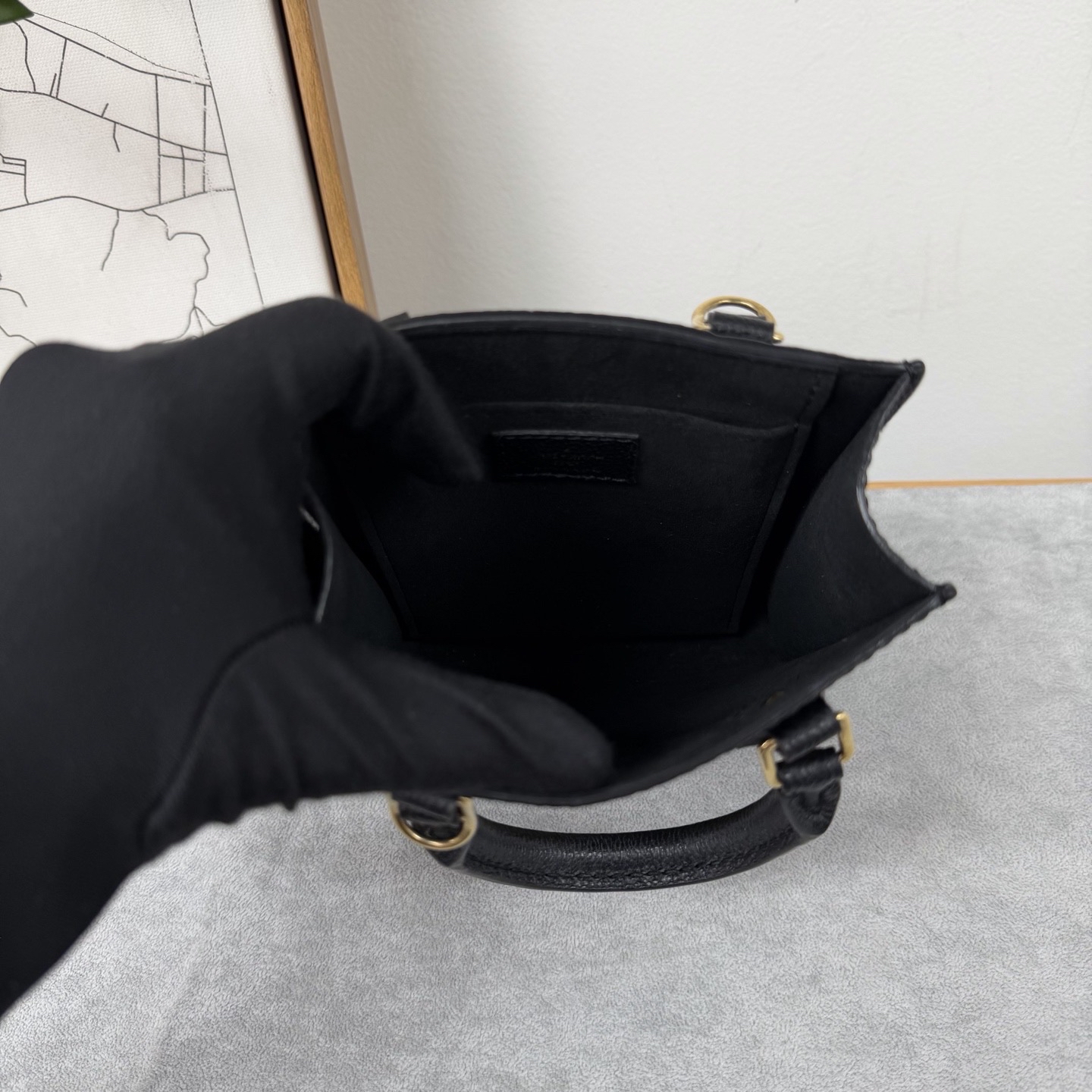 【預訂貨品】lv nano 黑白琴譜包