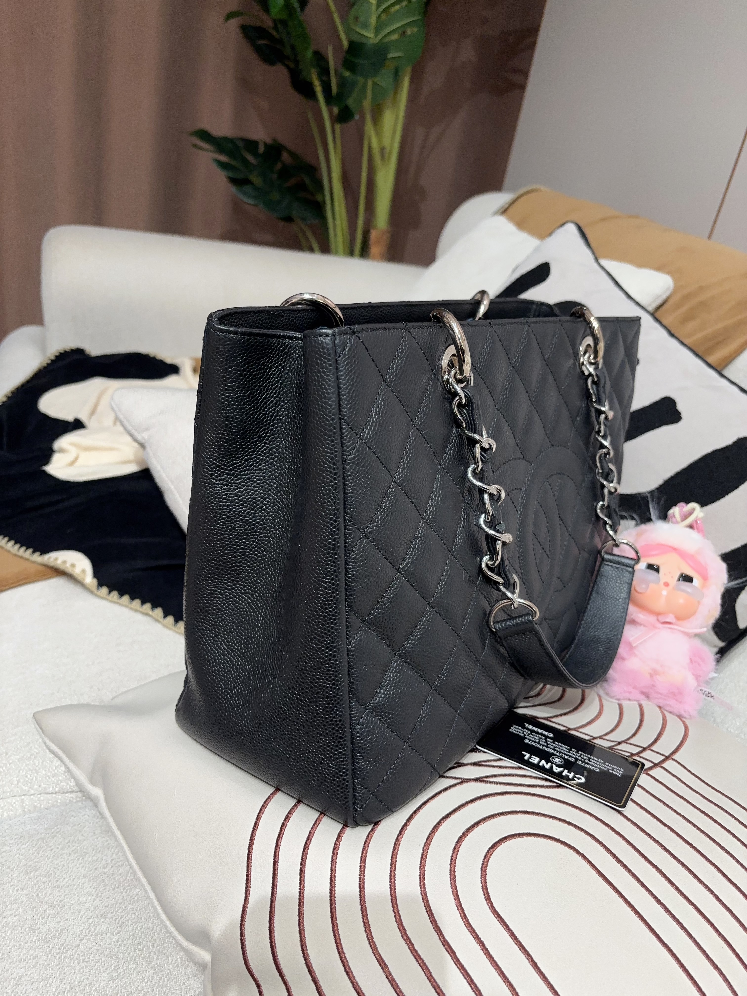Chanel GST grand shopping tote 黑色荔枝牛皮銀鏈 100%Authentic, 98%new✅card✅Dust bag✅Box