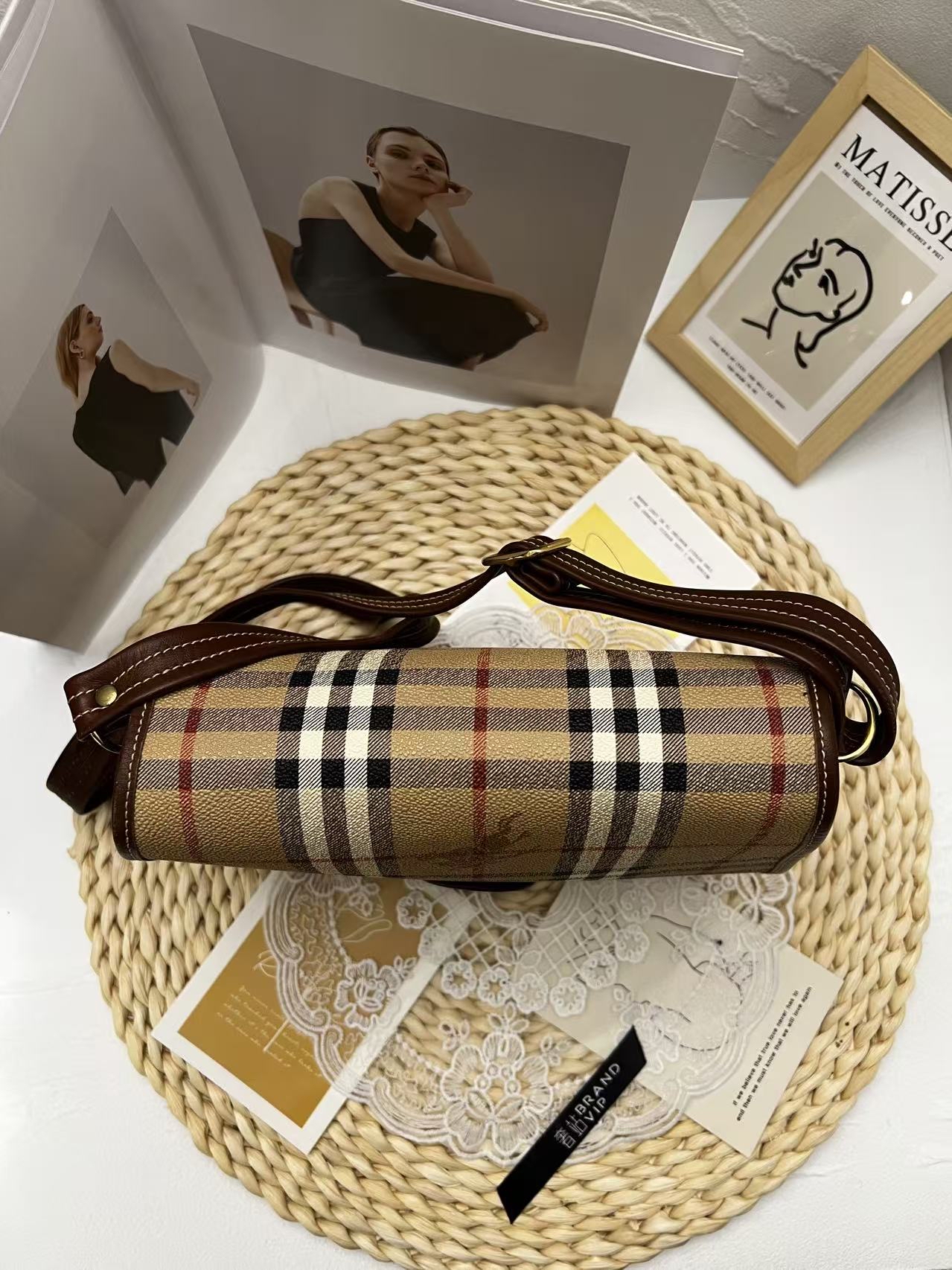 Burberrys Vintage Nova Check Saddle Bag