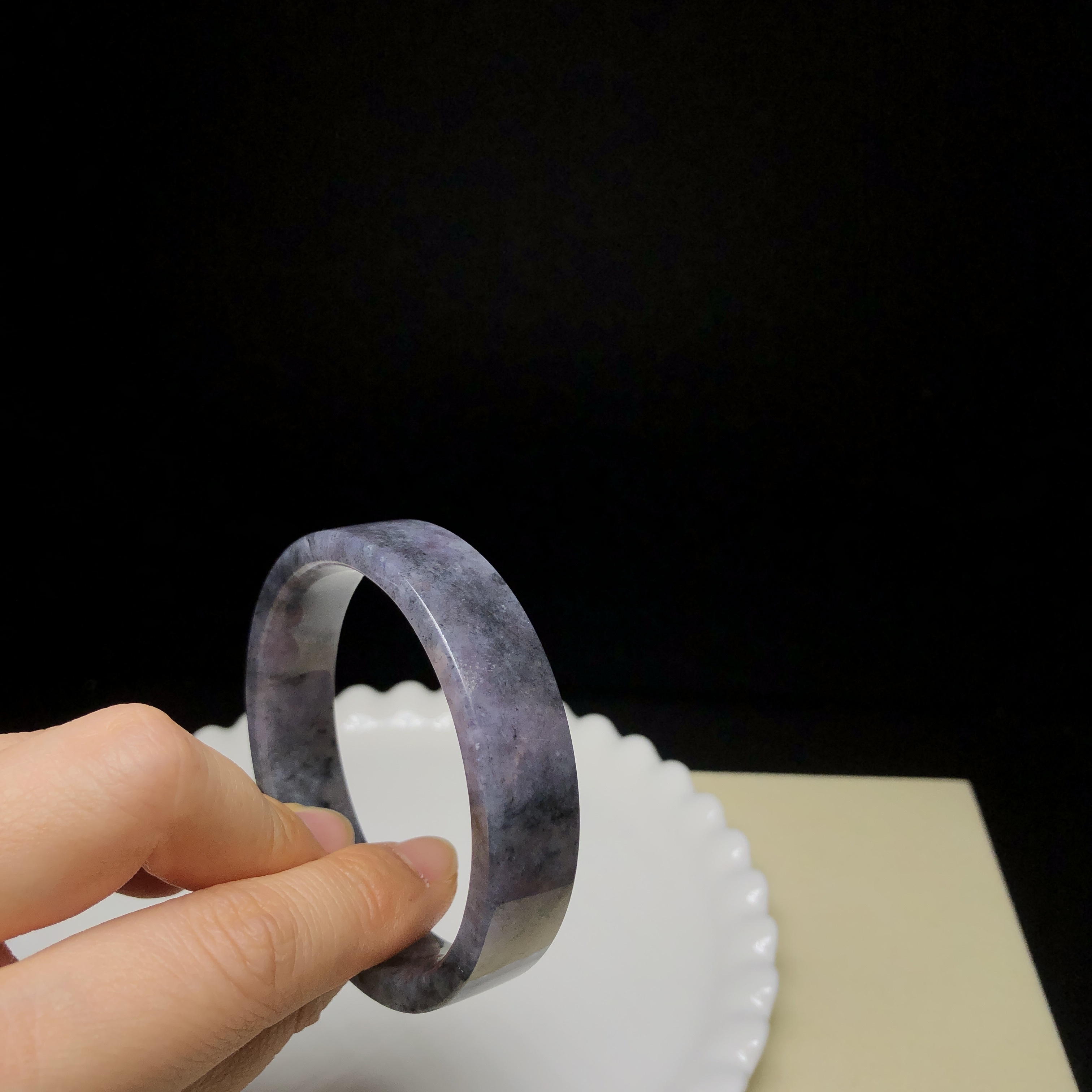 紫底烏雞山水方鐲52mm C06238