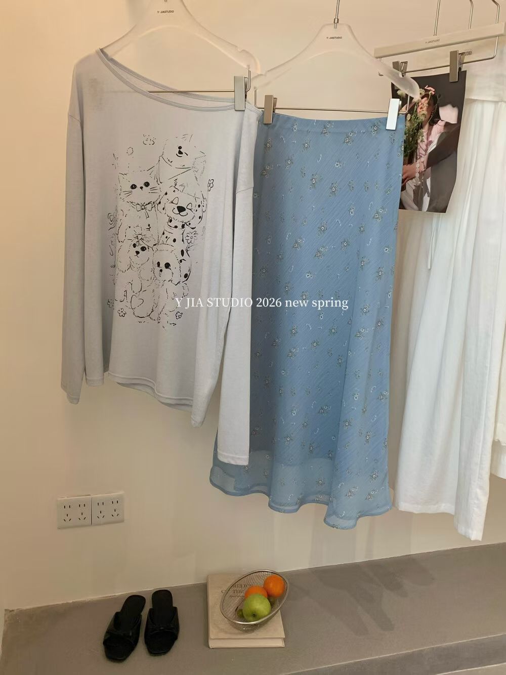1745 Blue Floral Kitty Casual Set Freesize 清新蓝碎花Kitty休闲两件套