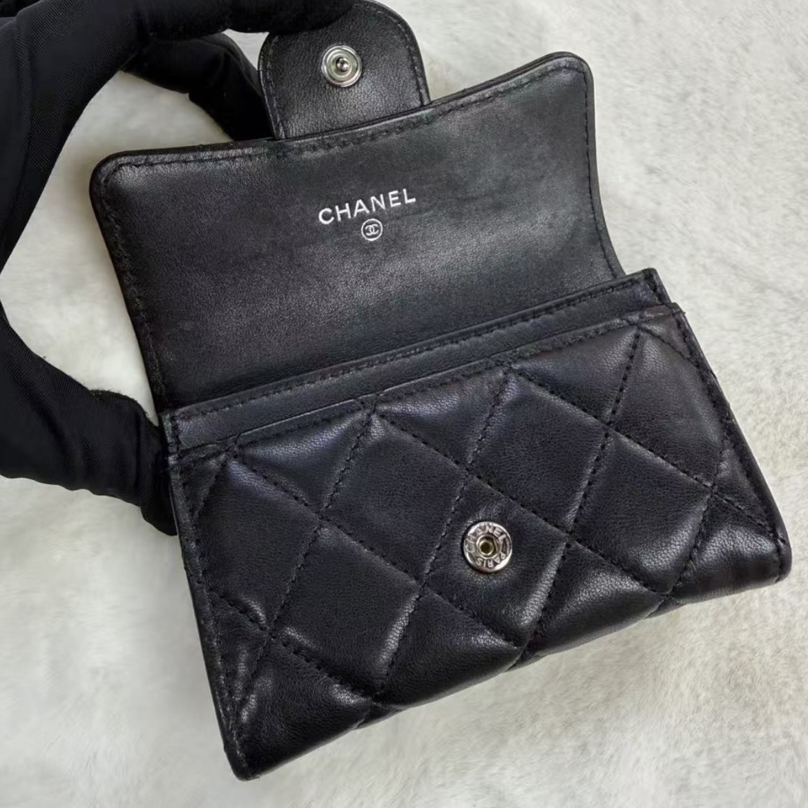 Chanel CC Bag 黑色羊皮菱格絎縫雙C Logo零錢包