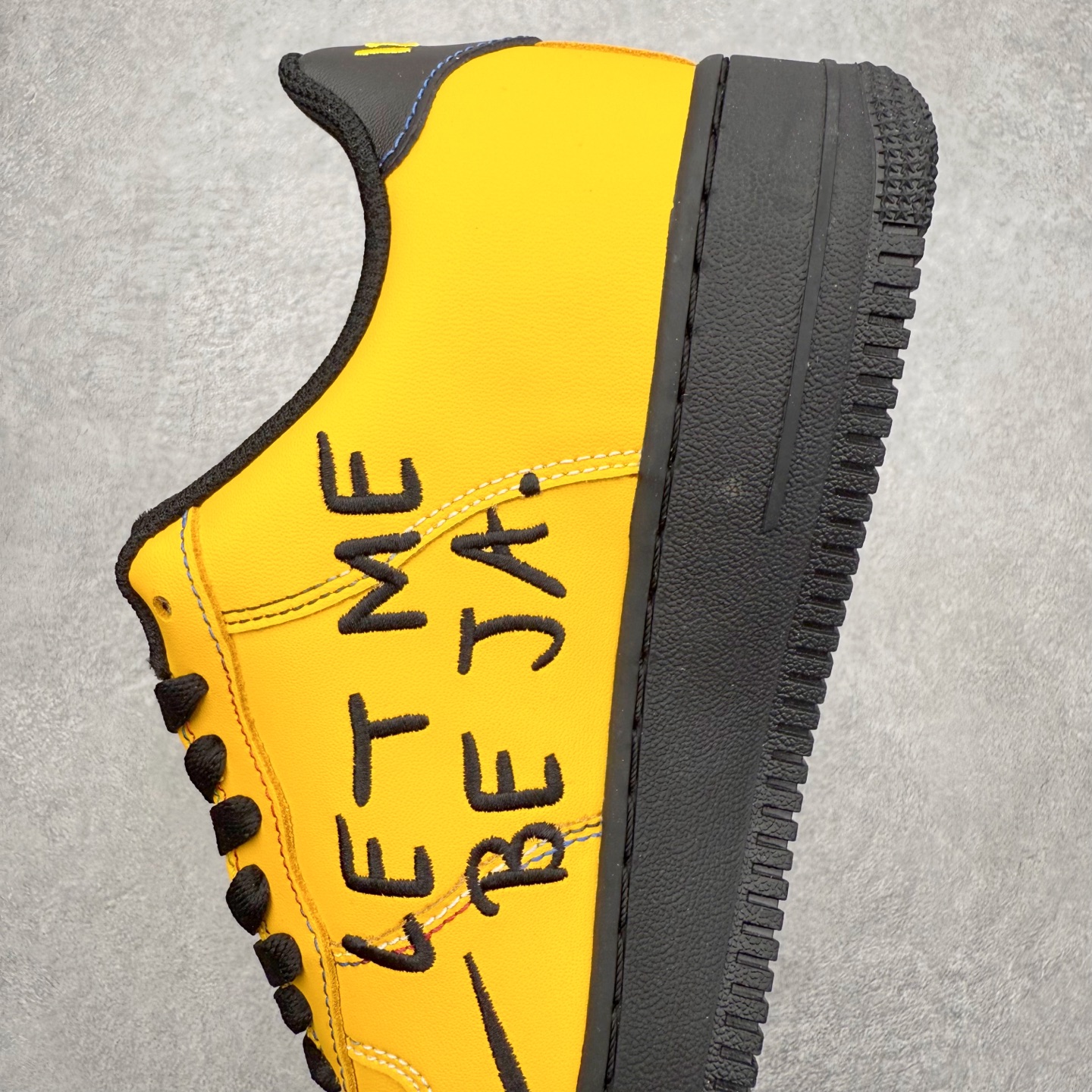 Nike Air Force 1 Low IQ2713-700