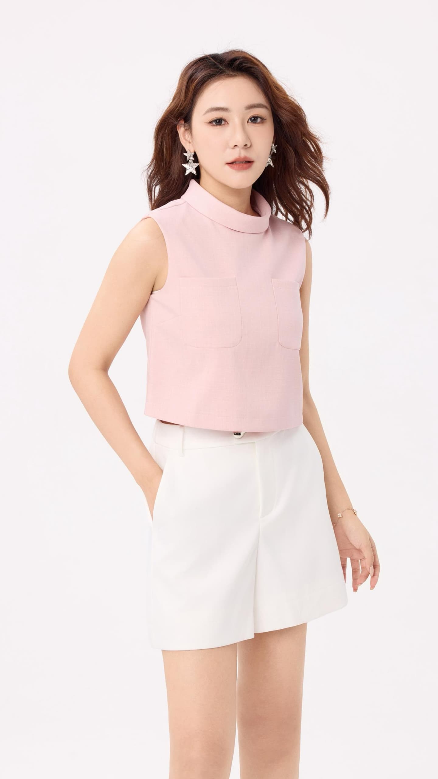 10141337 Soft Sculpt High-Neck Top