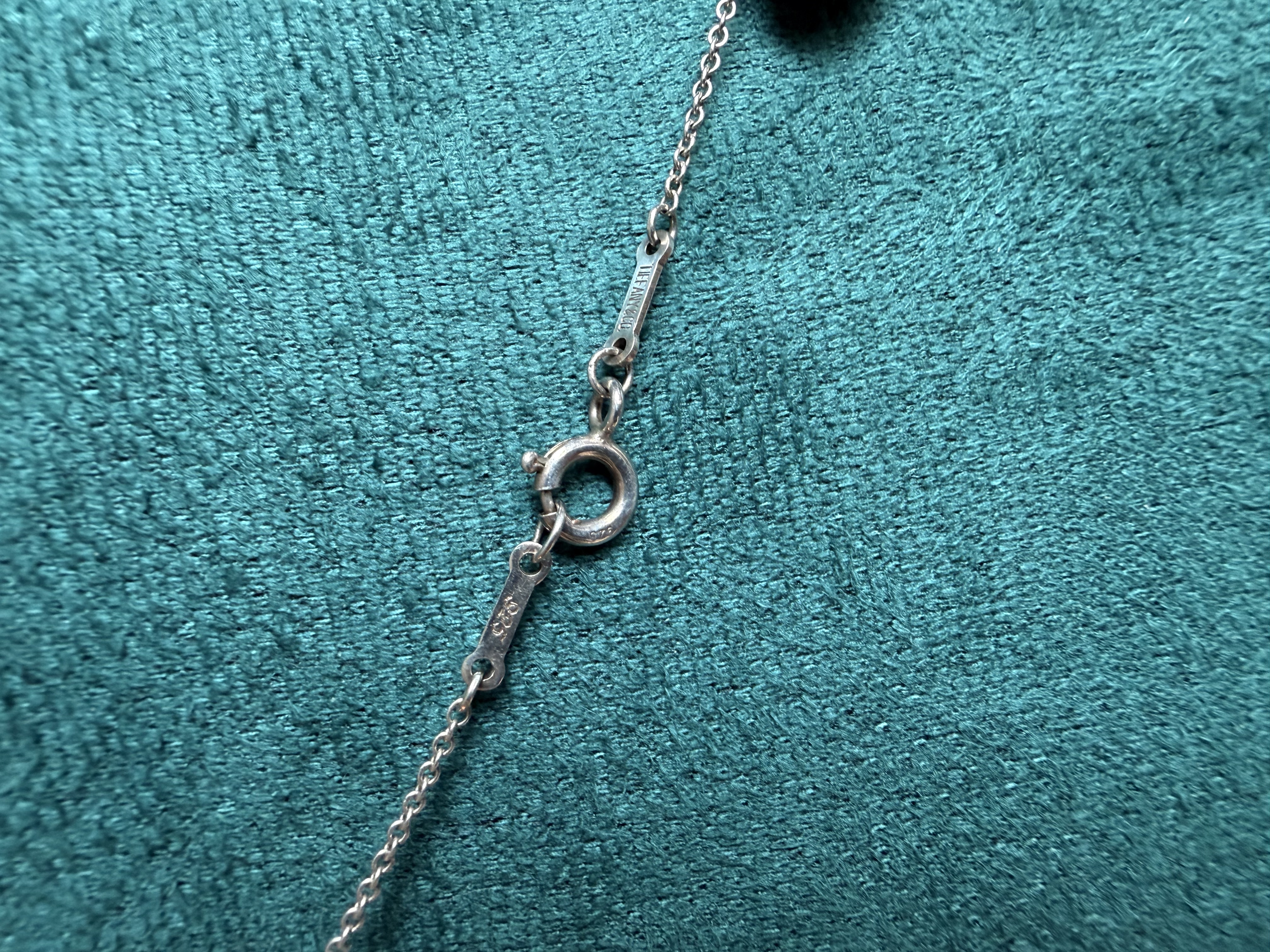 Tiffany & Co. Elsa Peretti Carved Heart 925 silver Necklace