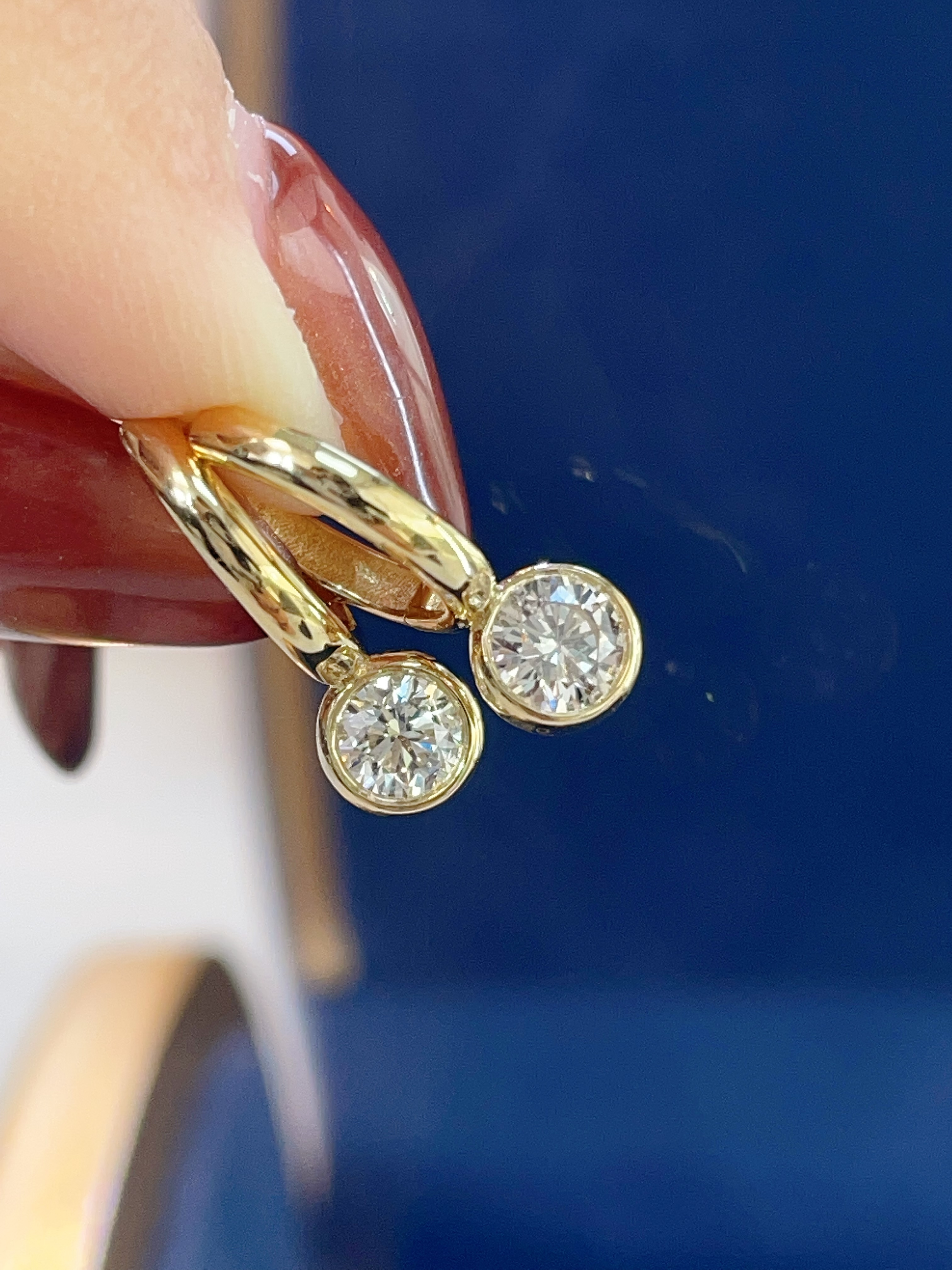 18K Diamond Earrings 