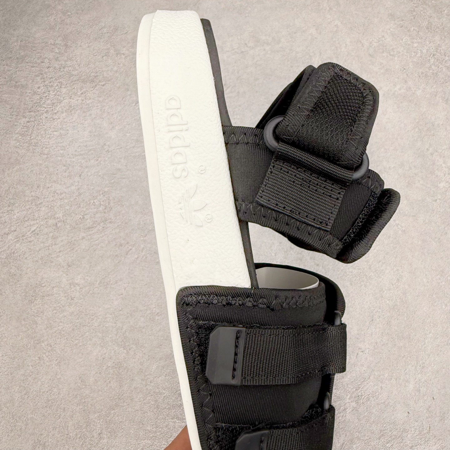 Adidas Adilette Sandal 4.0