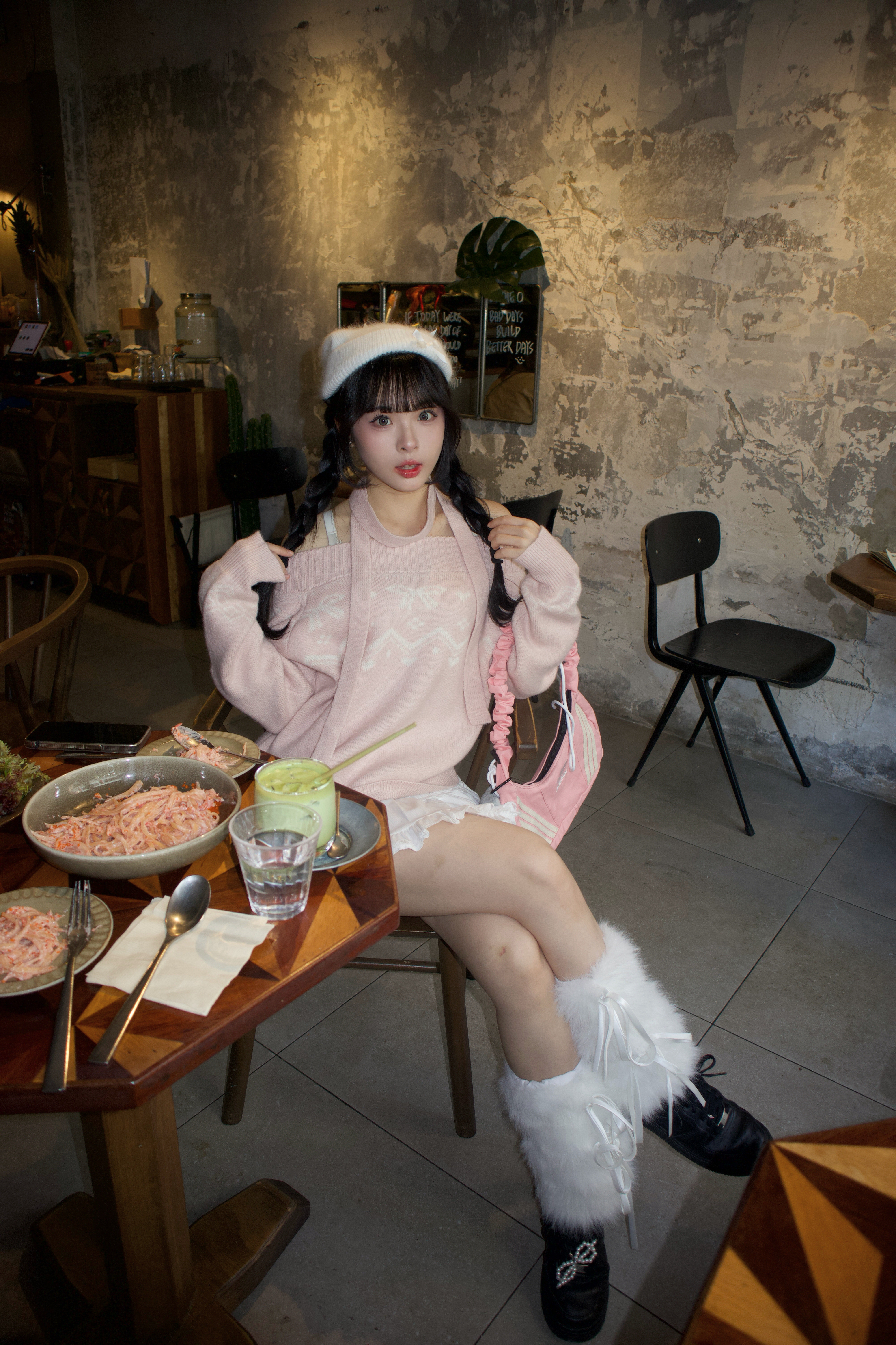 韓國甜美風一字膊蝴蝶結毛衣+掛頸巾