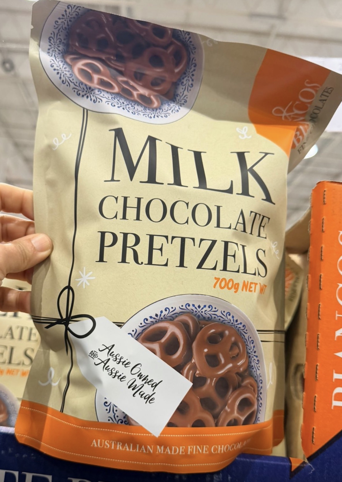 澳洲Costco  Biancos 100% 澳洲優質牛奶巧克力烘焙椒鹽脆餅點心 700g 