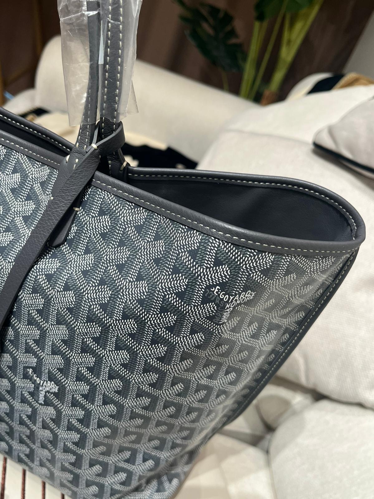 全新 Goyard Anjou pm grey 100%Authentic,100%new ✅收據✅dust bag