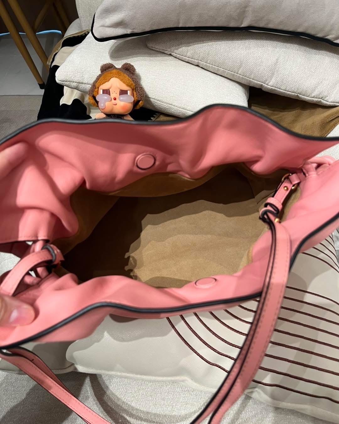 Loewe Flamenco medium Calfskin 100%Authentic, 98%New ✅booklet✅Dust bag