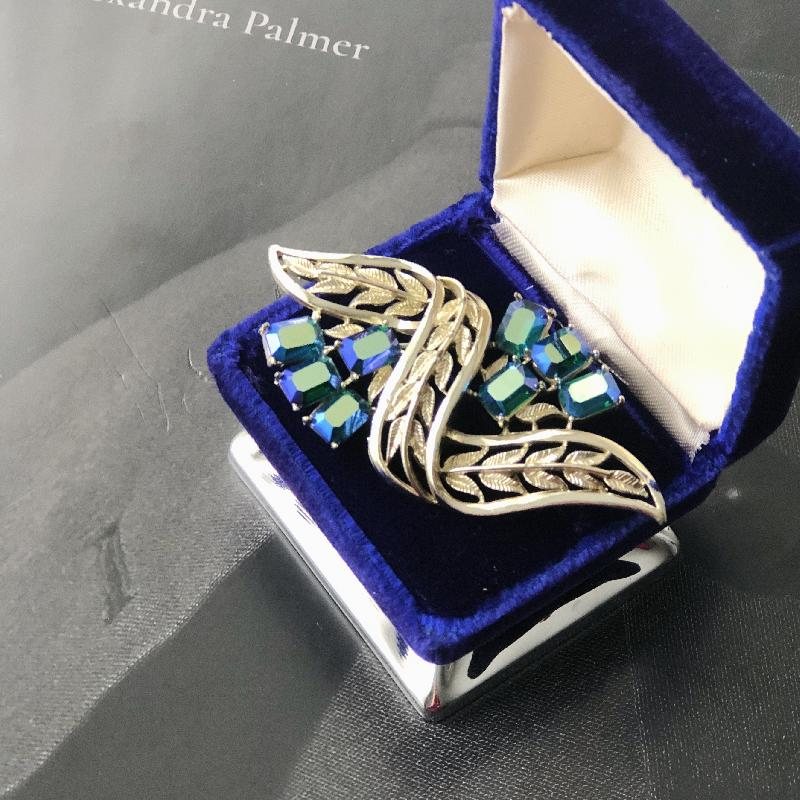 C.a. 1950-60s Coro Peacock Iridescent Stone Silver Dancing Leaf Brooch(MT402)