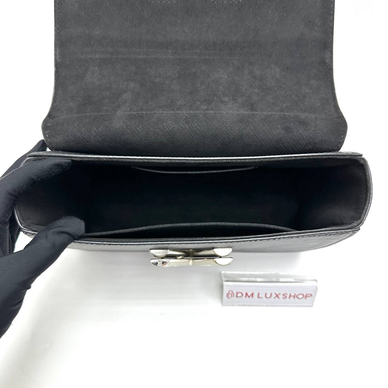 LV Twist Black Epi SHW MM