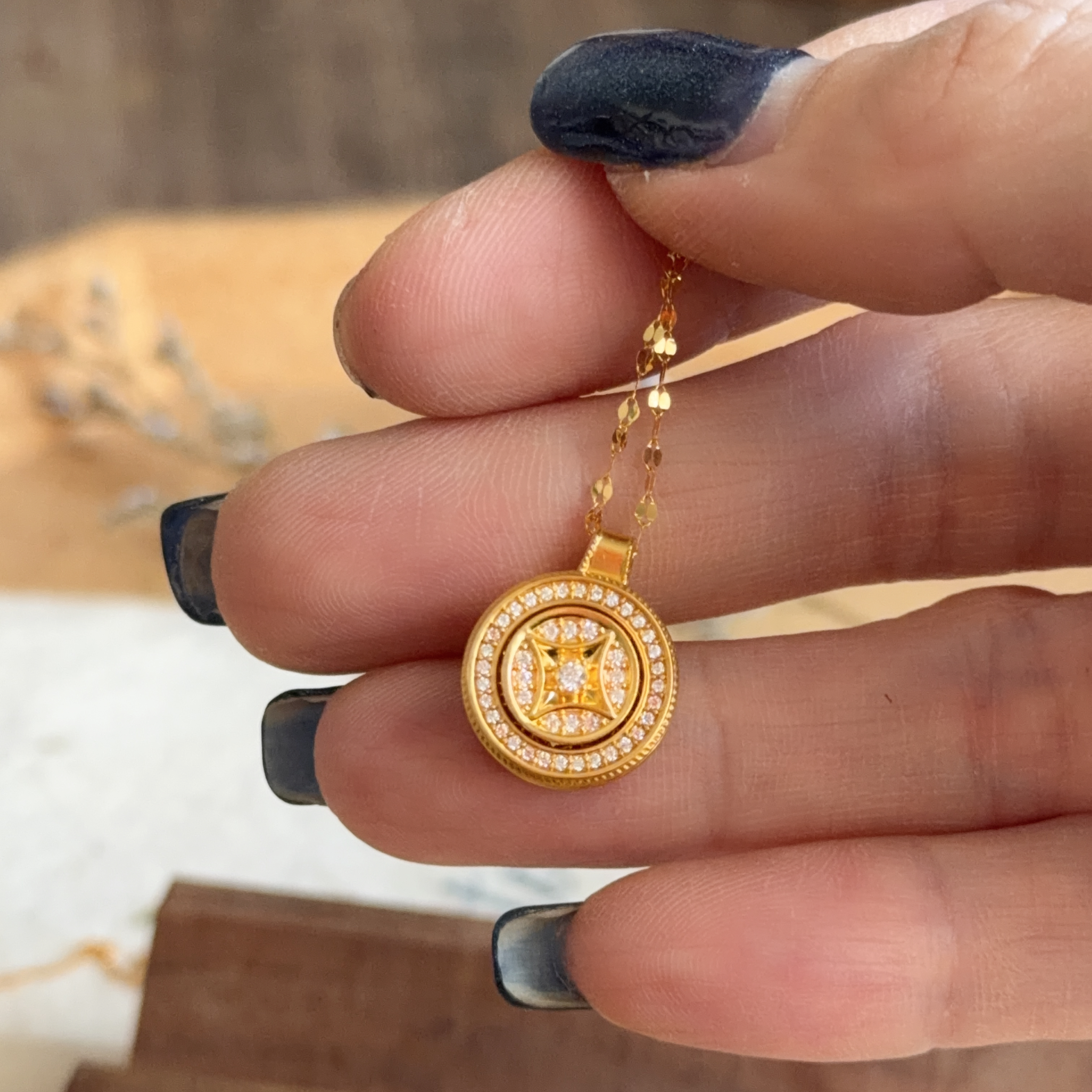 999硬金金錢吊墜（可轉動）