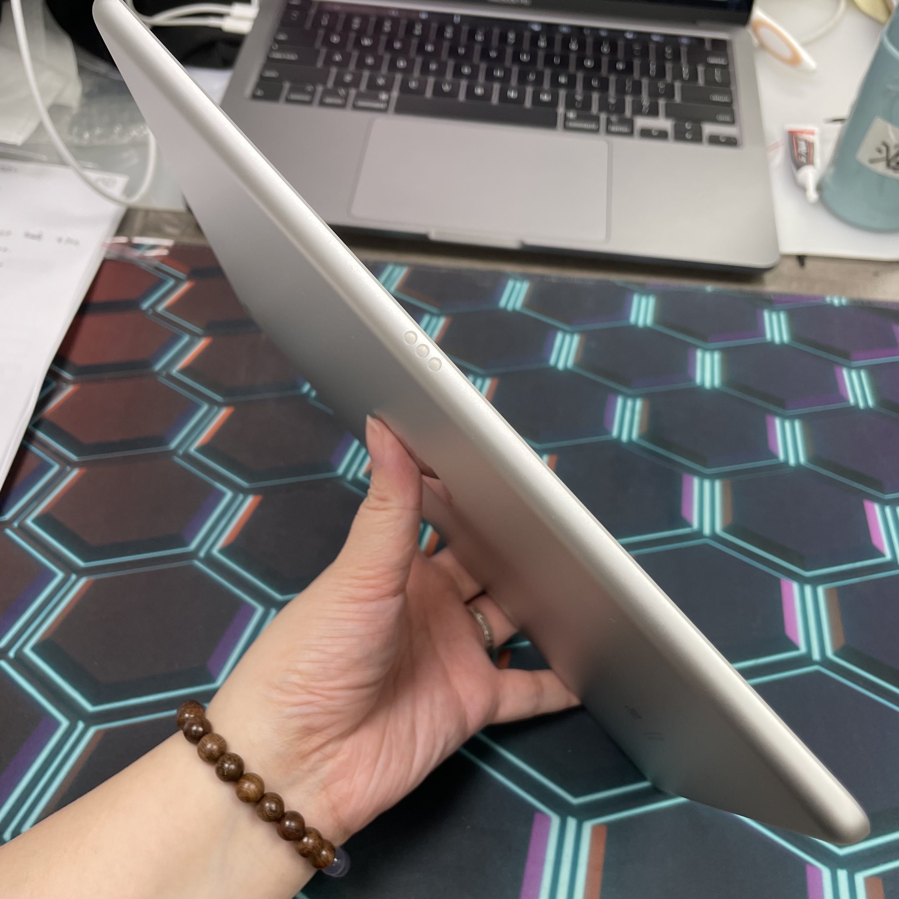 *820290 iPad 9 勁靚機 256GB WIFI版 銀色 sliver