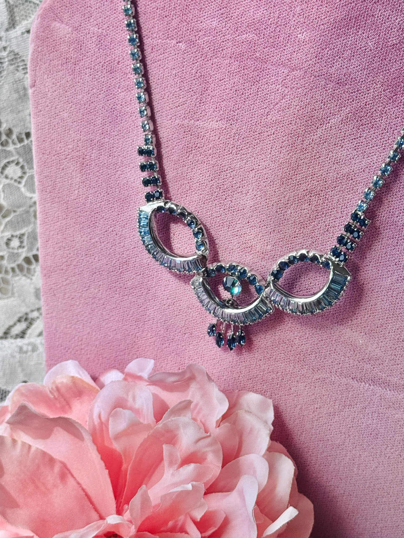 ca. 1960s Canadian Designer "Keyes" Three Loops Austrian Crystal Day & Night Cocktail Necklace (MT2607)