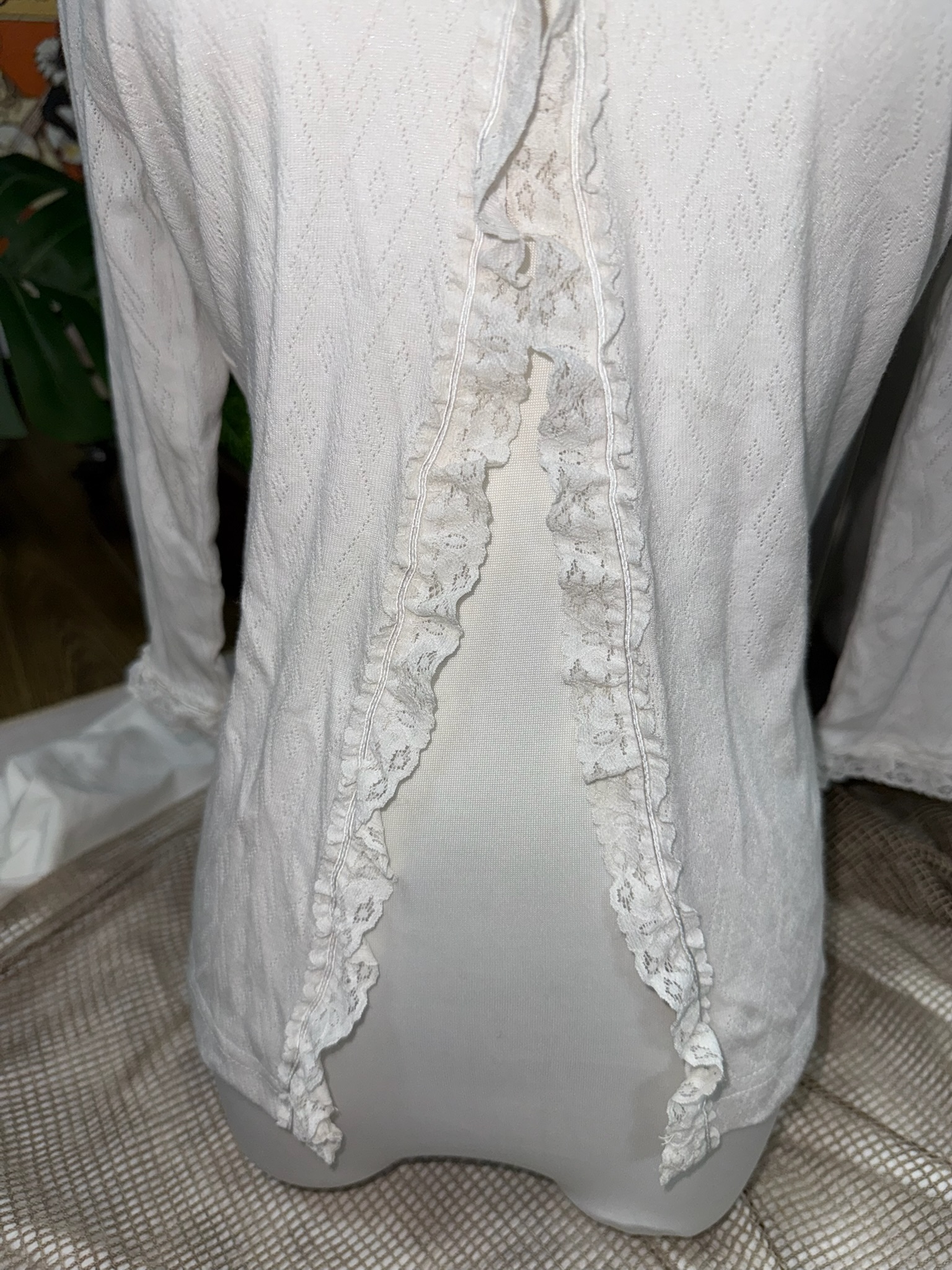 Lace-Trim Ruffle Cardigan 