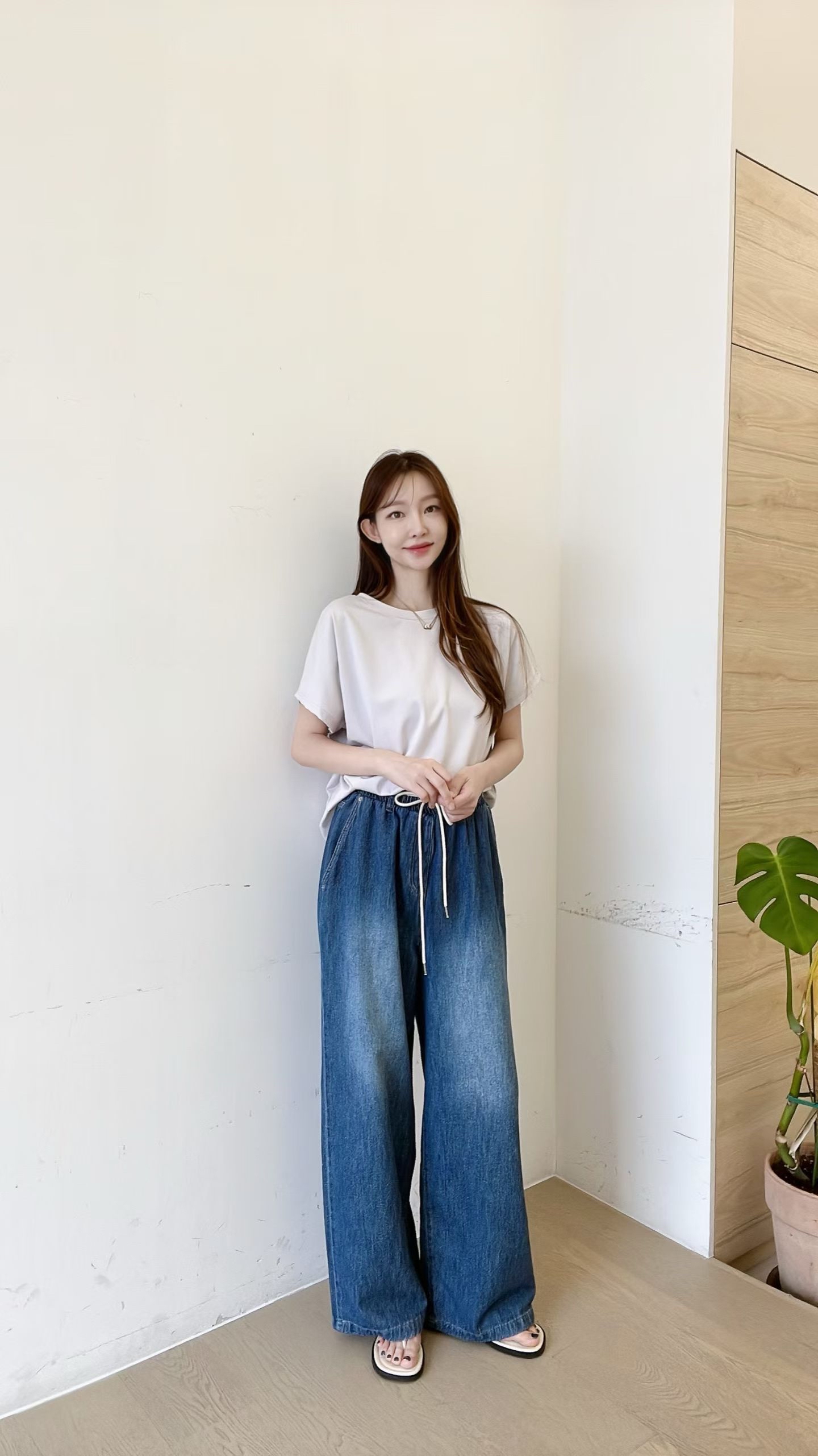 FV10_04 特別下擺V領TEE (4色)