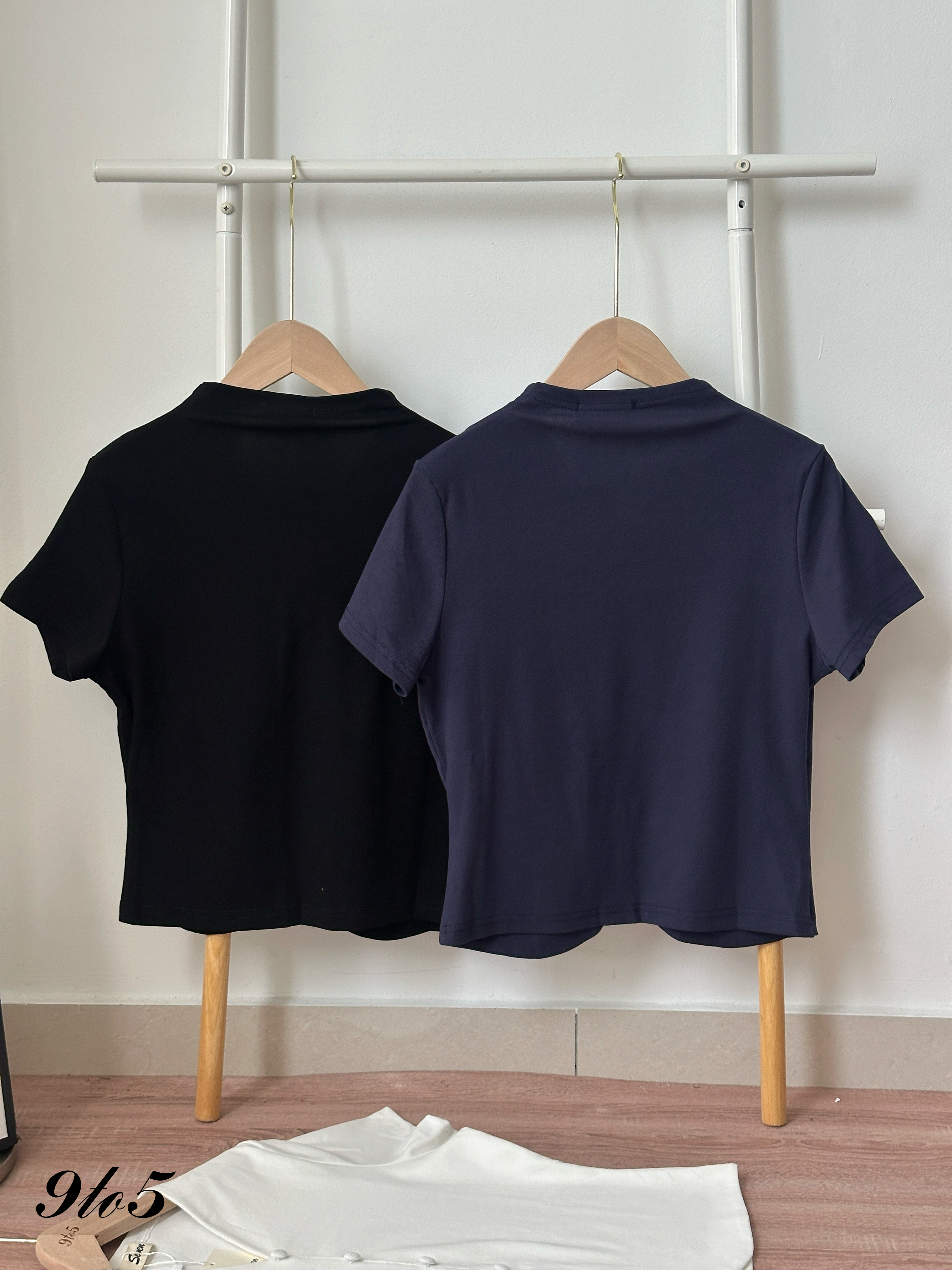 T4447 V Neck Waisted Top - 4 Colors 