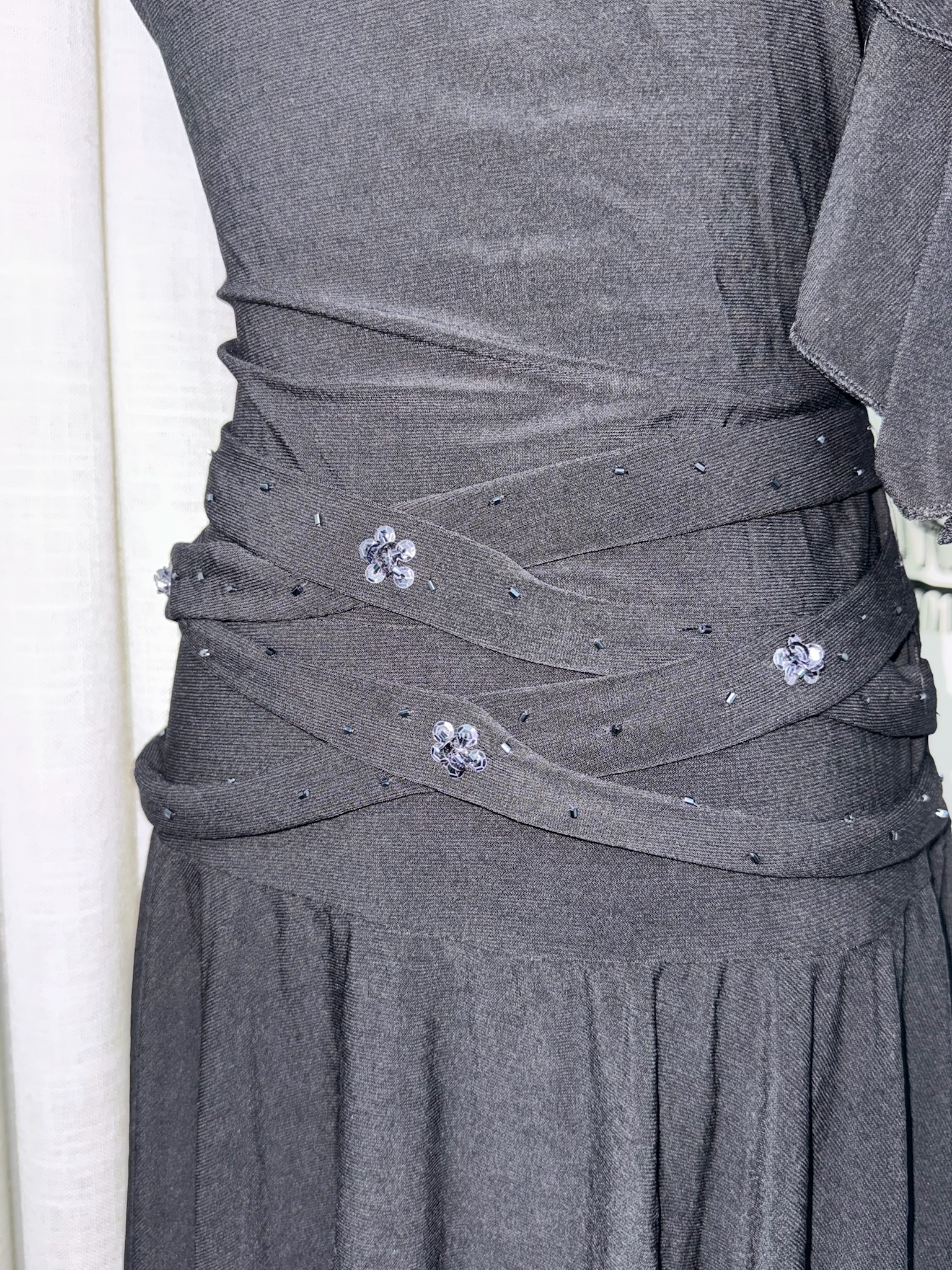 Asymmetric Elegant Rhinestone Cross-Waist Dress