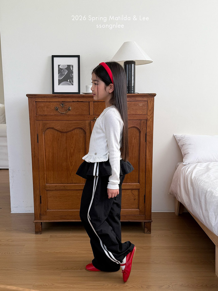 🇰🇷Matilda&Lee tee