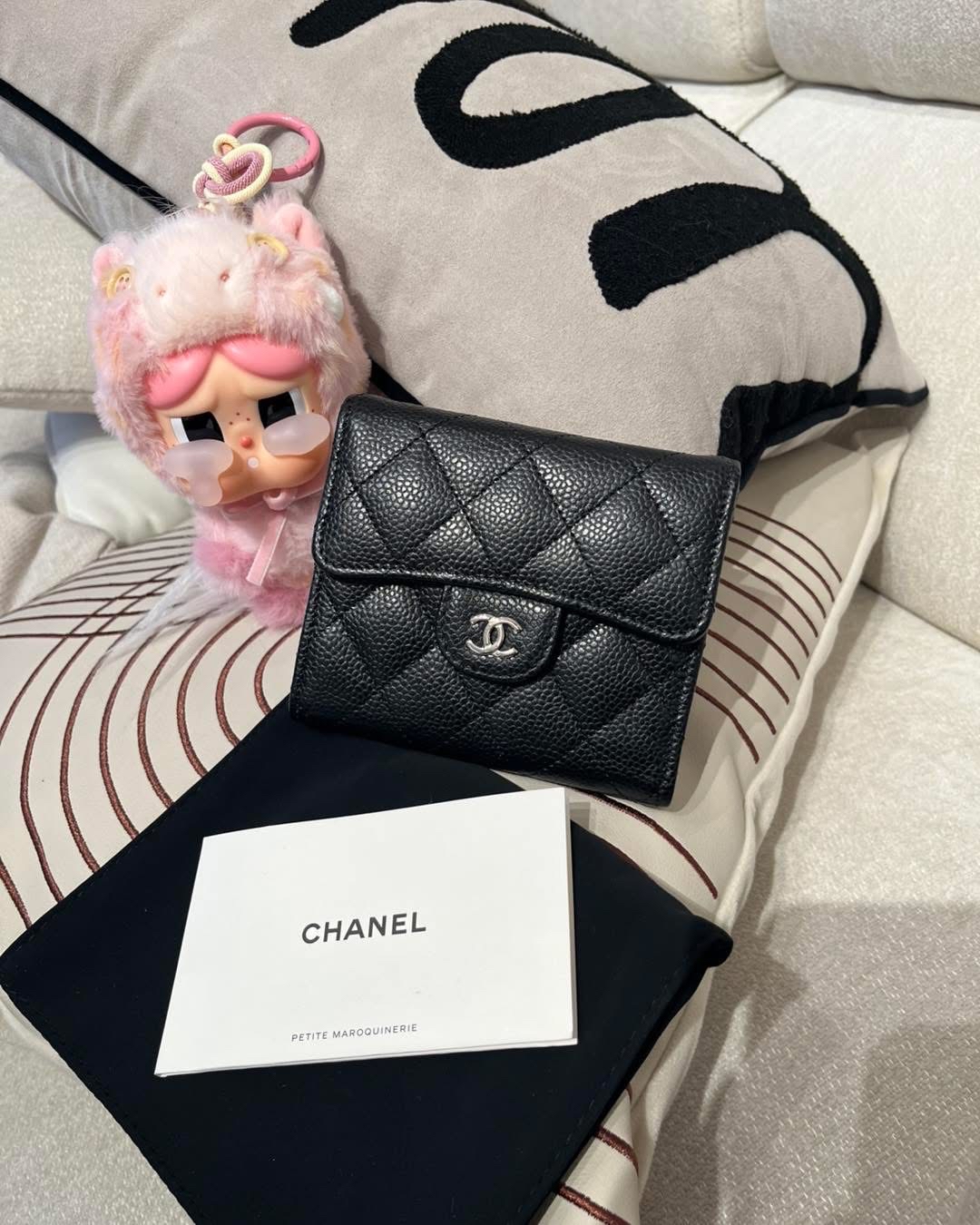 Chanel classic wallet 黑色魚子醬牛皮銀扣經典短銀包100%Authentic,99%new ✅新晶貼✅Dust bag✅ box