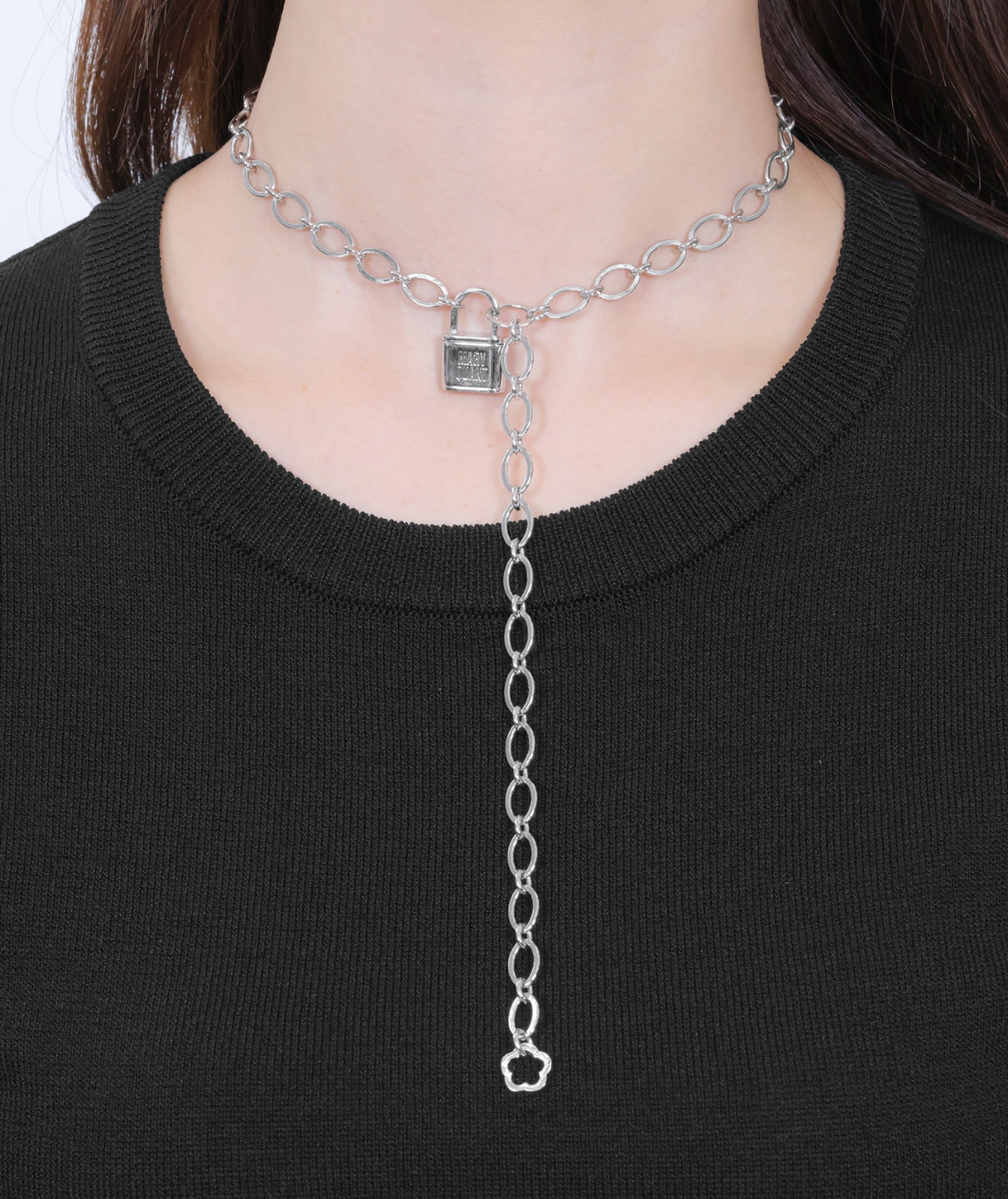 日本Mary Quant鎖頭飾物