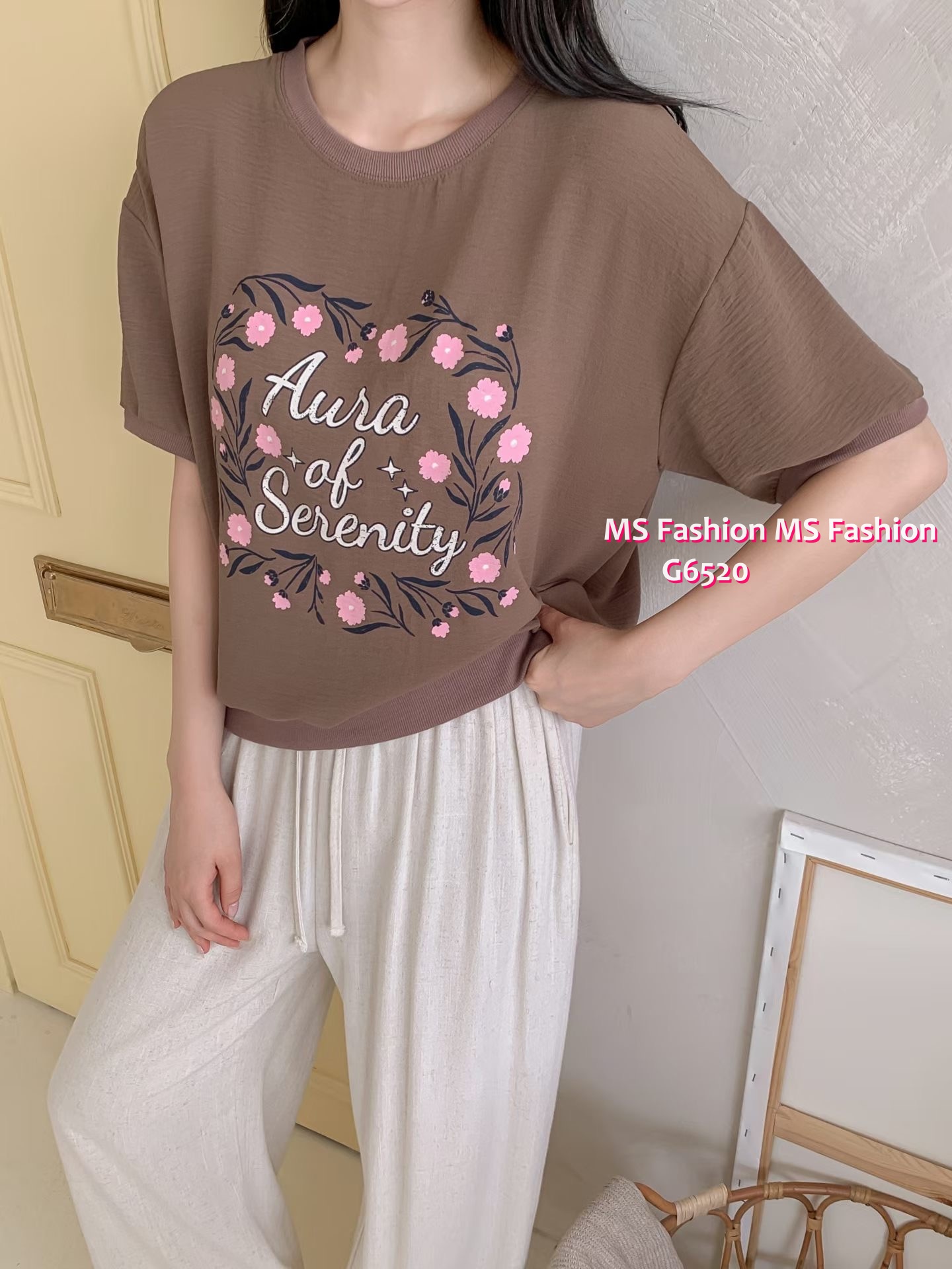 G6520 花花字母print top
