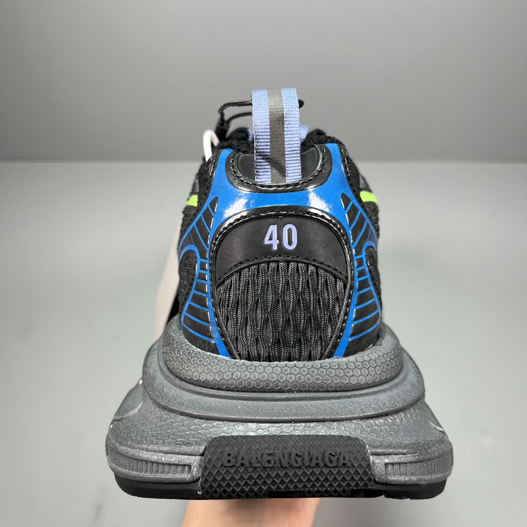 Balenciaga 3XL
