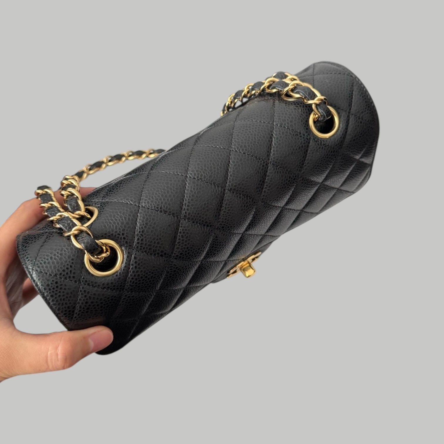 Chanel Caviar CF23金扣